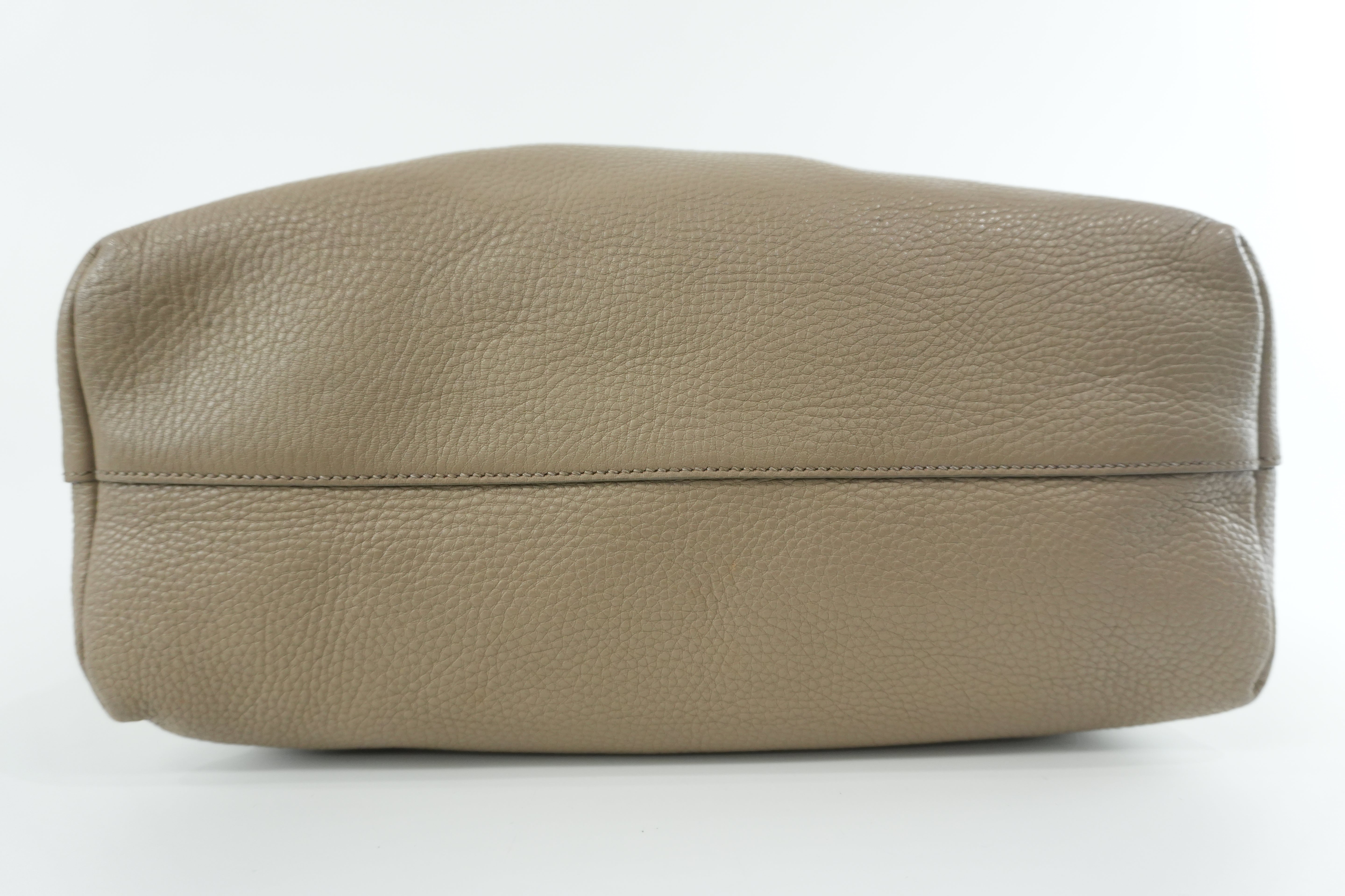 Pre-owned Miumiu Tote Bag Leather Beige