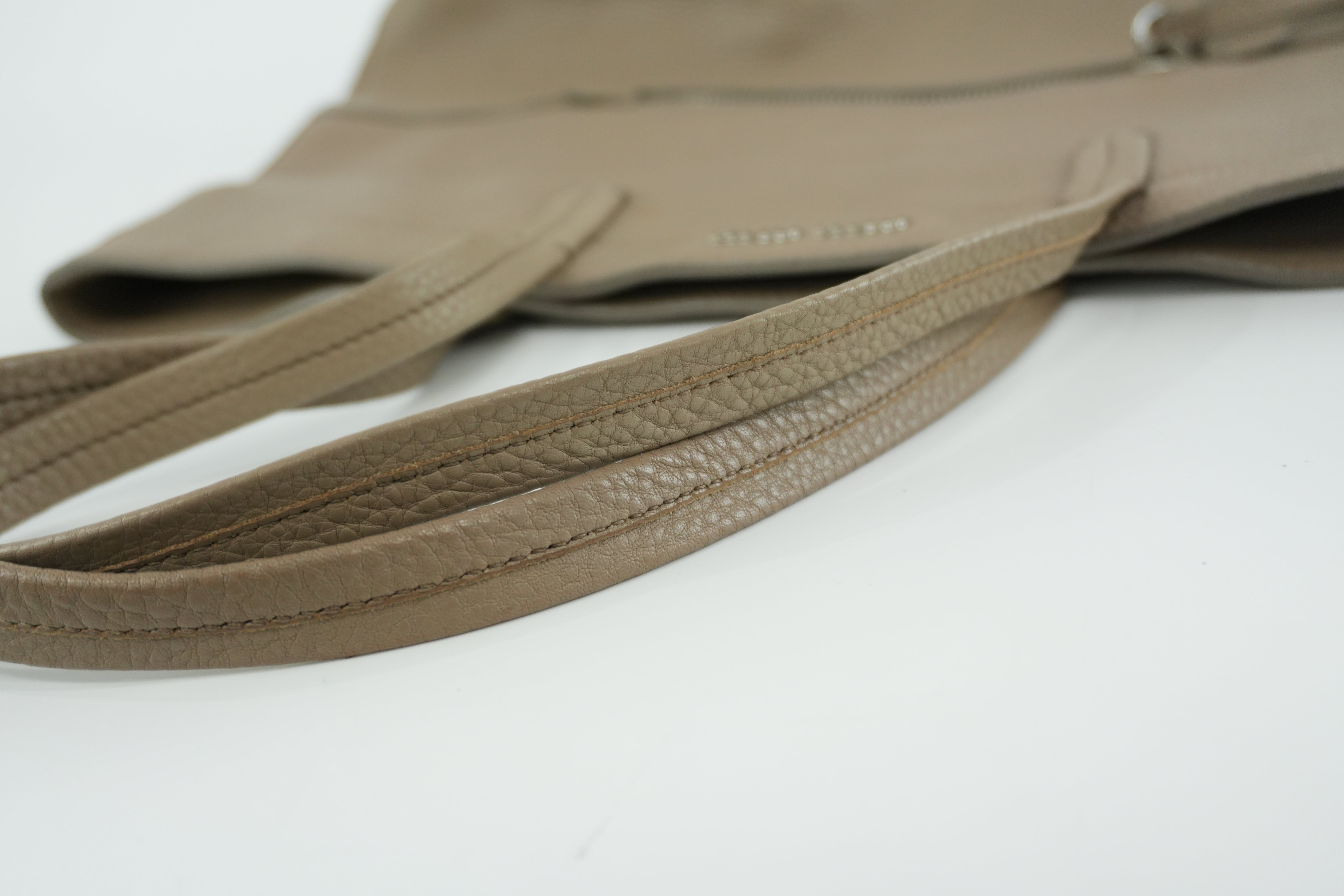 Pre-owned Miumiu Tote Bag Leather Beige