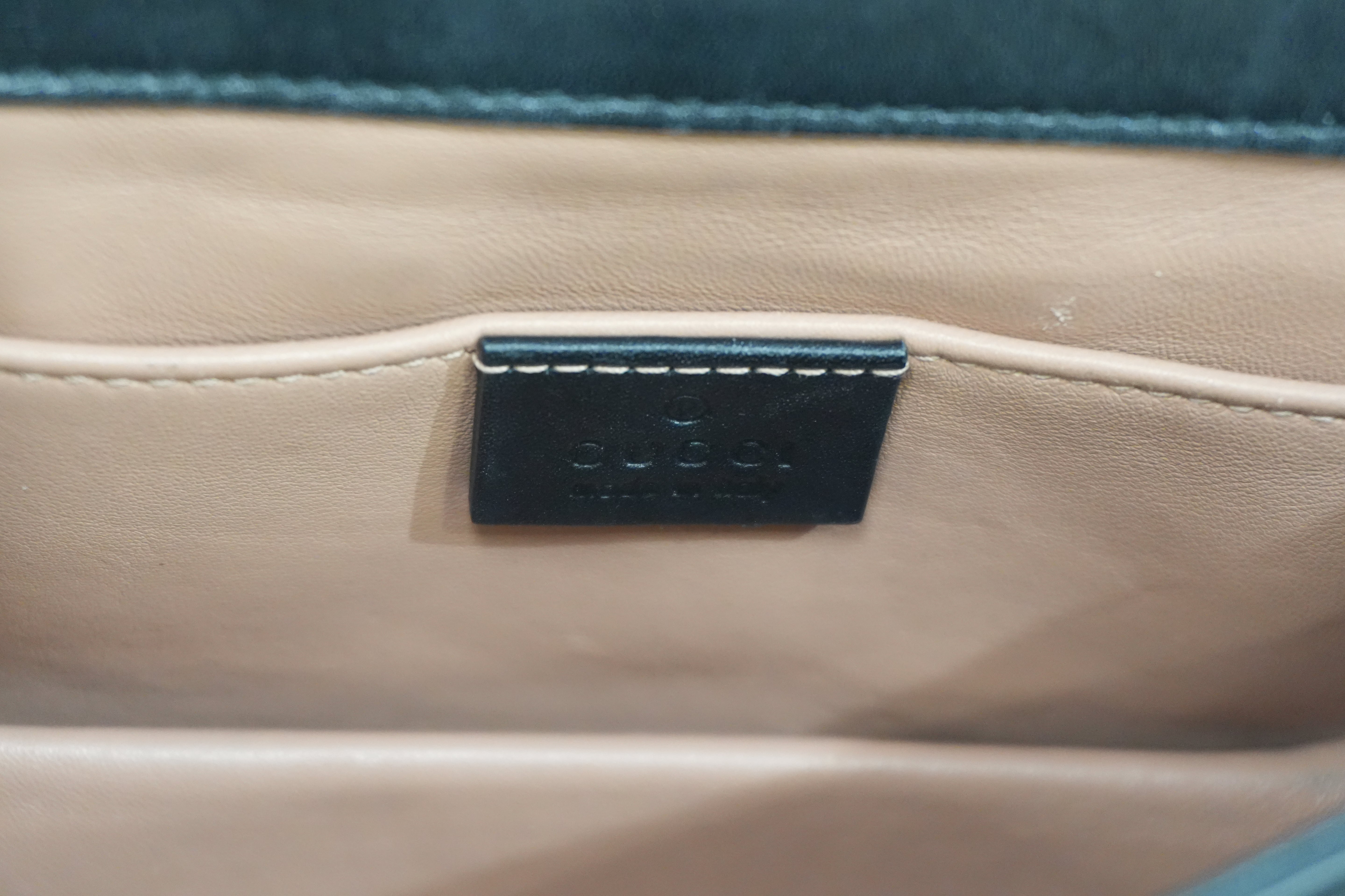 Pre-owned Gucci Leather Big Butterfly Crossbody Bag Black