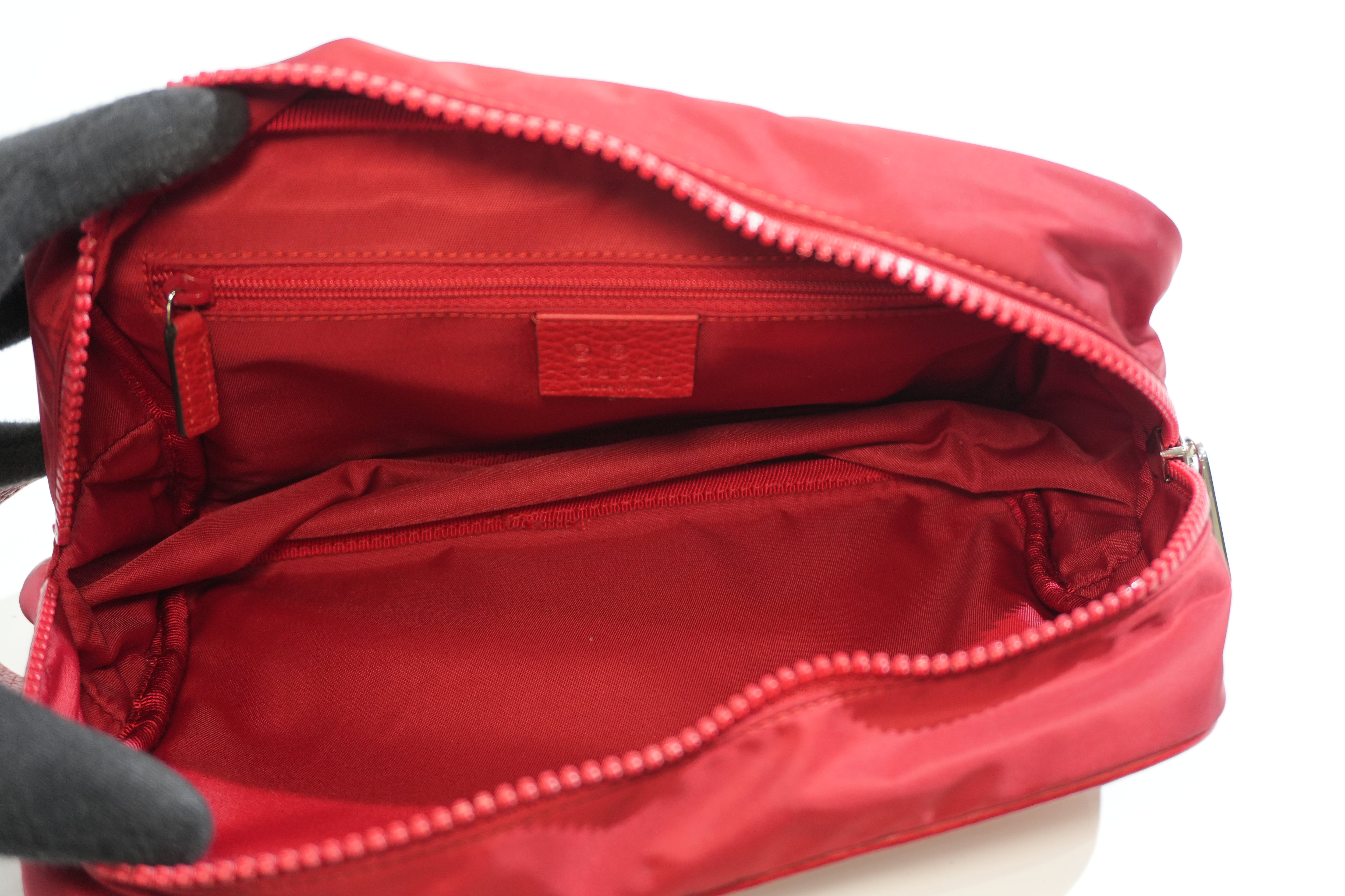 Pre-owned Gucci Guccisima Clutch Bag Red