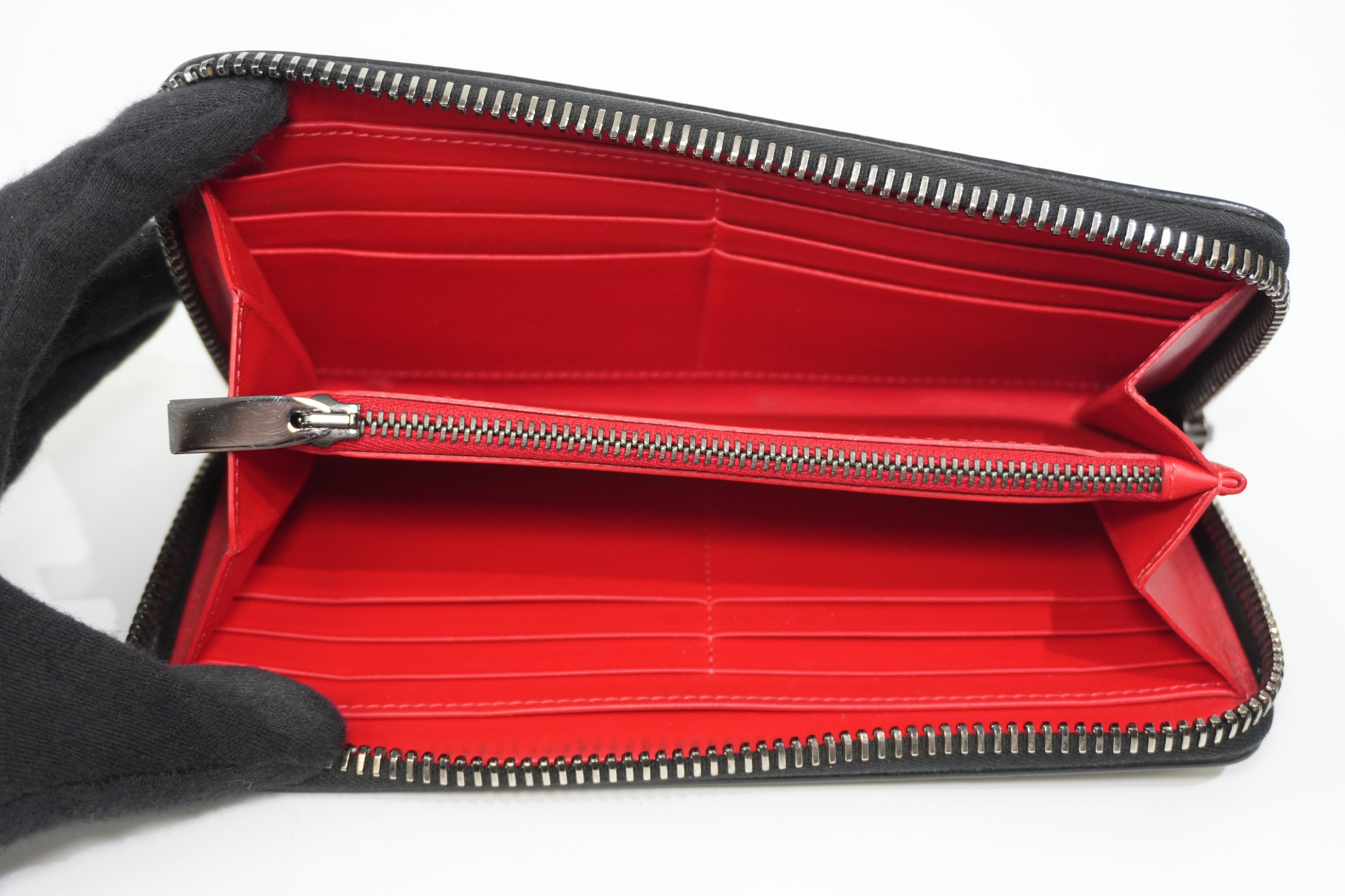 Pre-owned Louboutin Leather Zippy Long Wallet Black