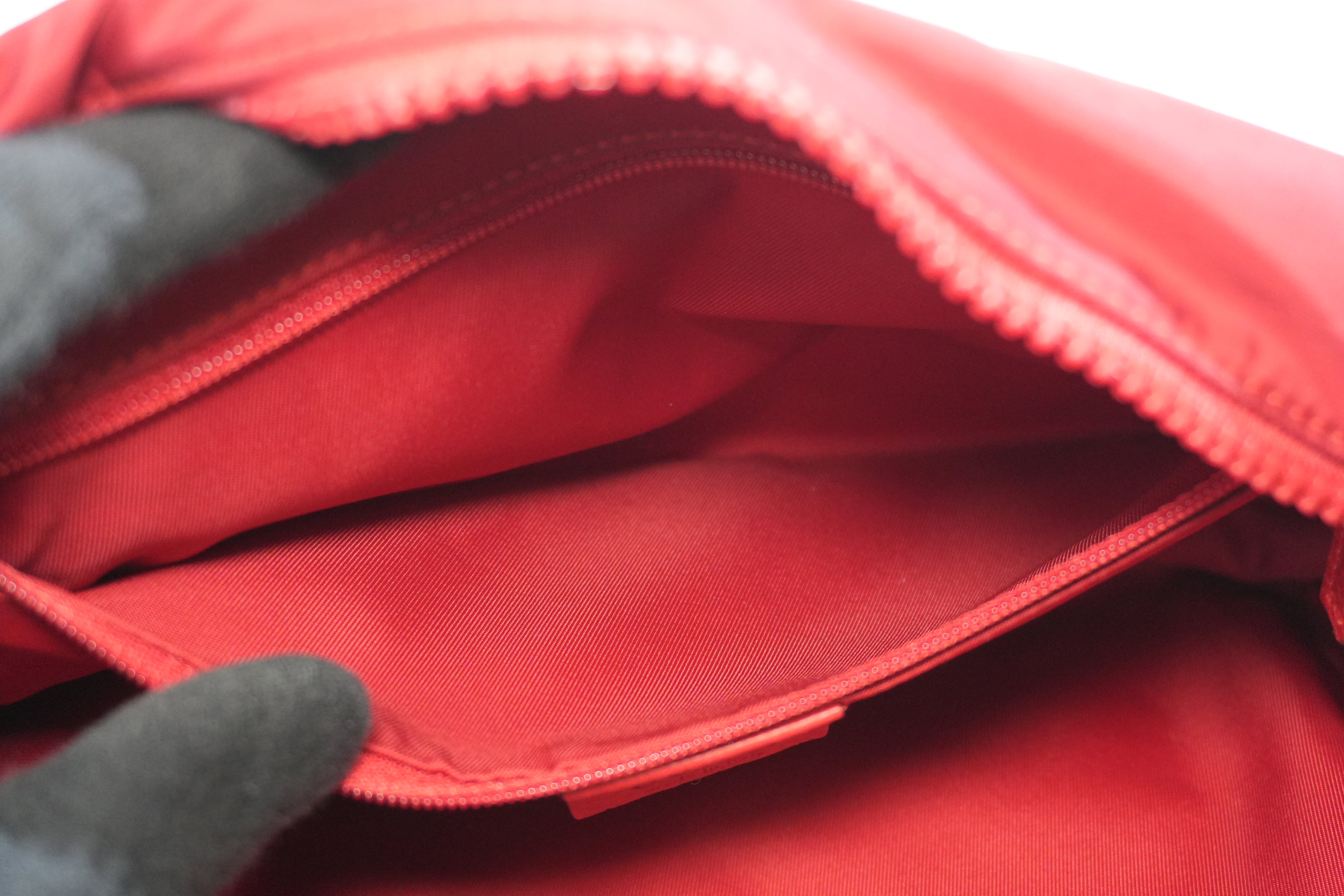 Pre-owned Gucci Guccisima Clutch Bag Red