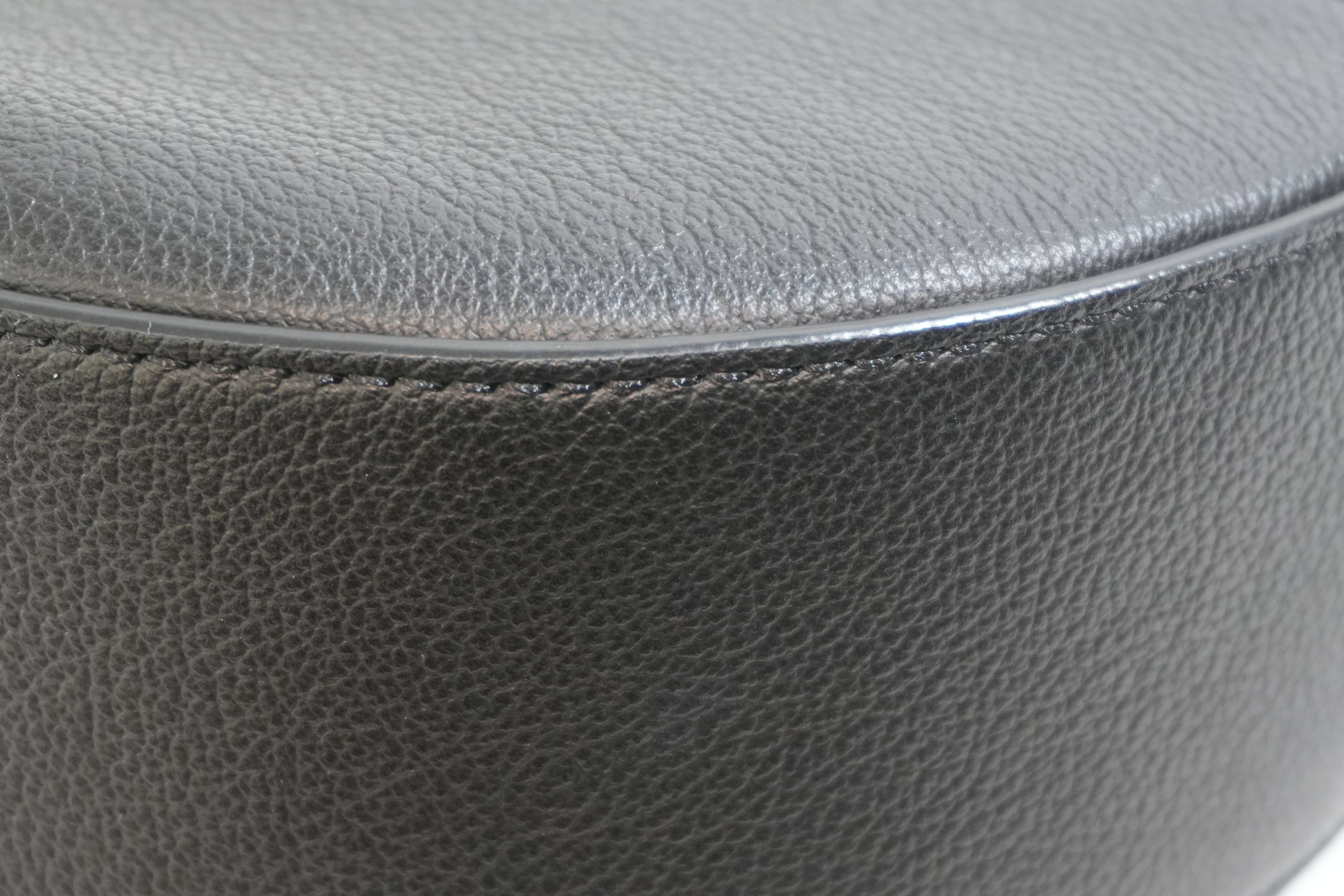 Pre-owned Versace Crossbody Bag Black