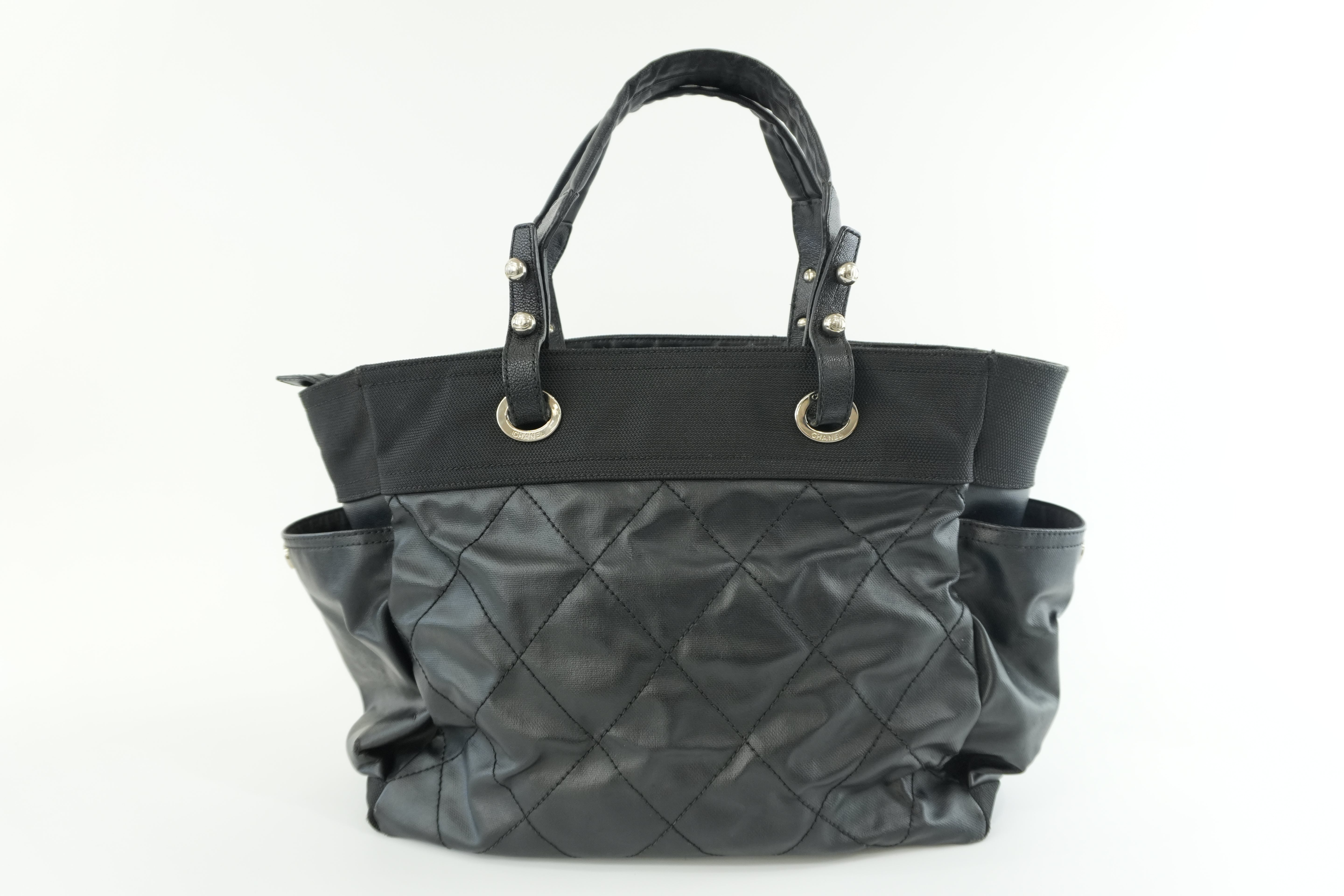 Chanel Paris Biatriz GM Tote Bag Black Used