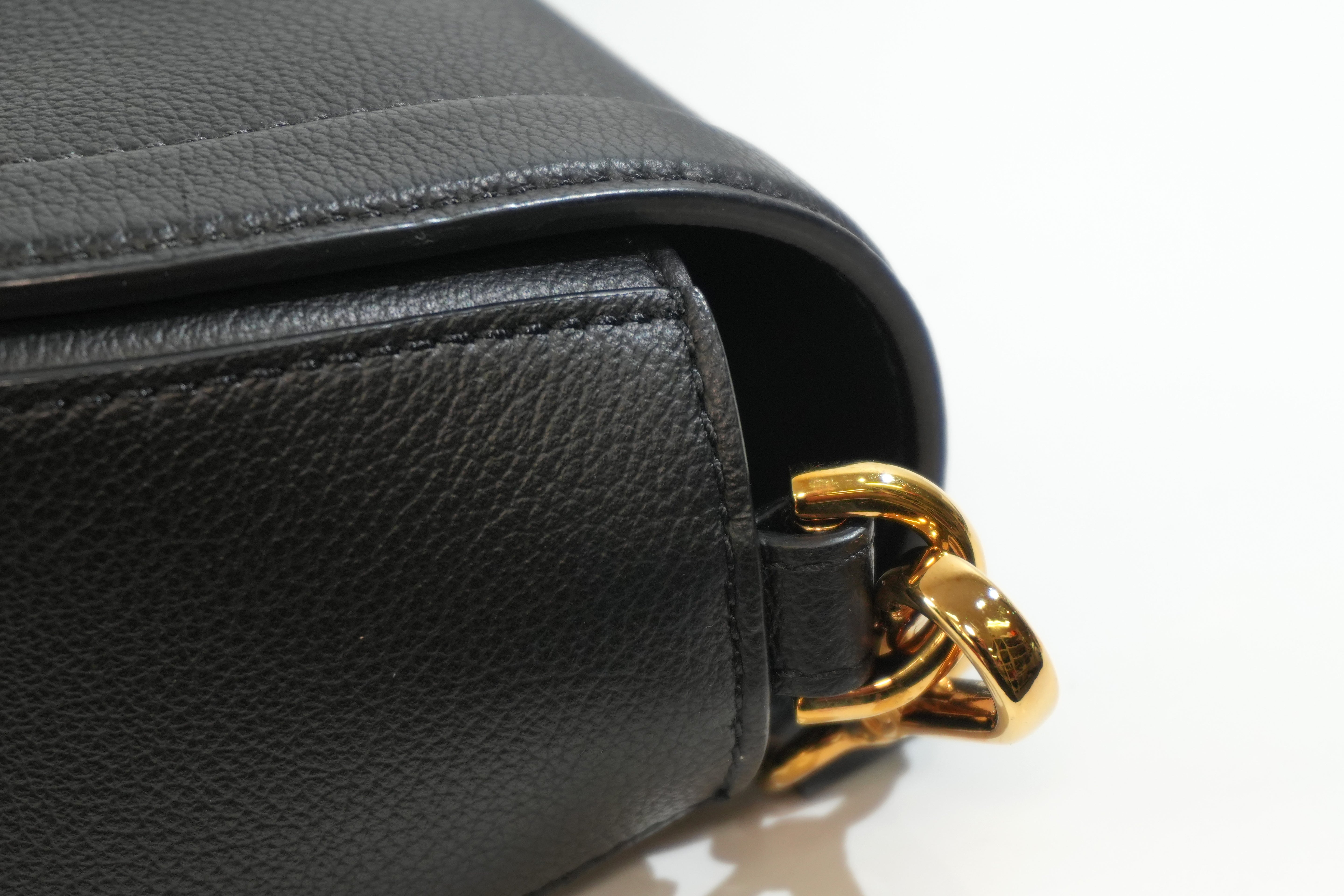 Pre-owned Versace Crossbody Bag Black