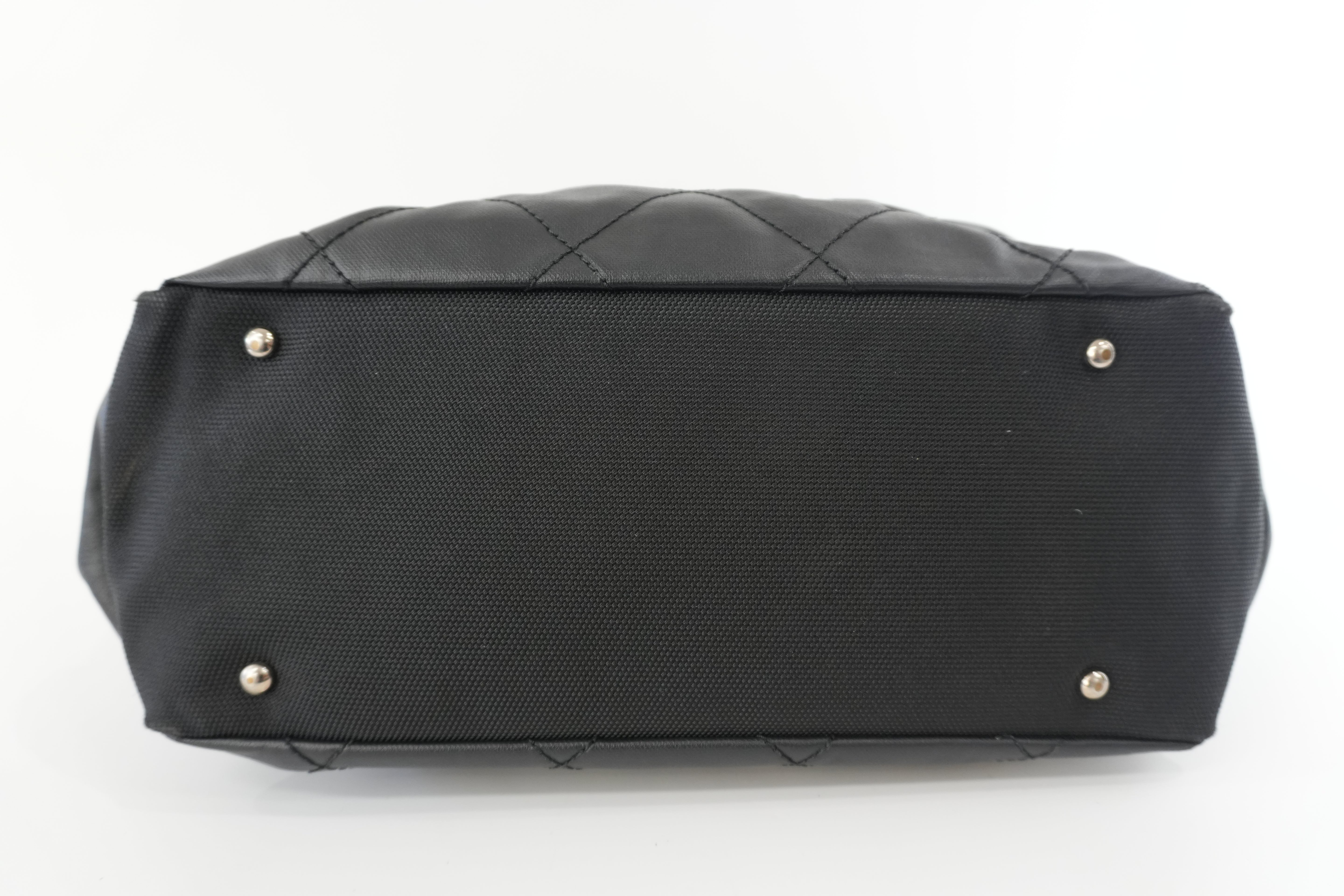 Chanel Paris Biatriz GM Tote Bag Black Used