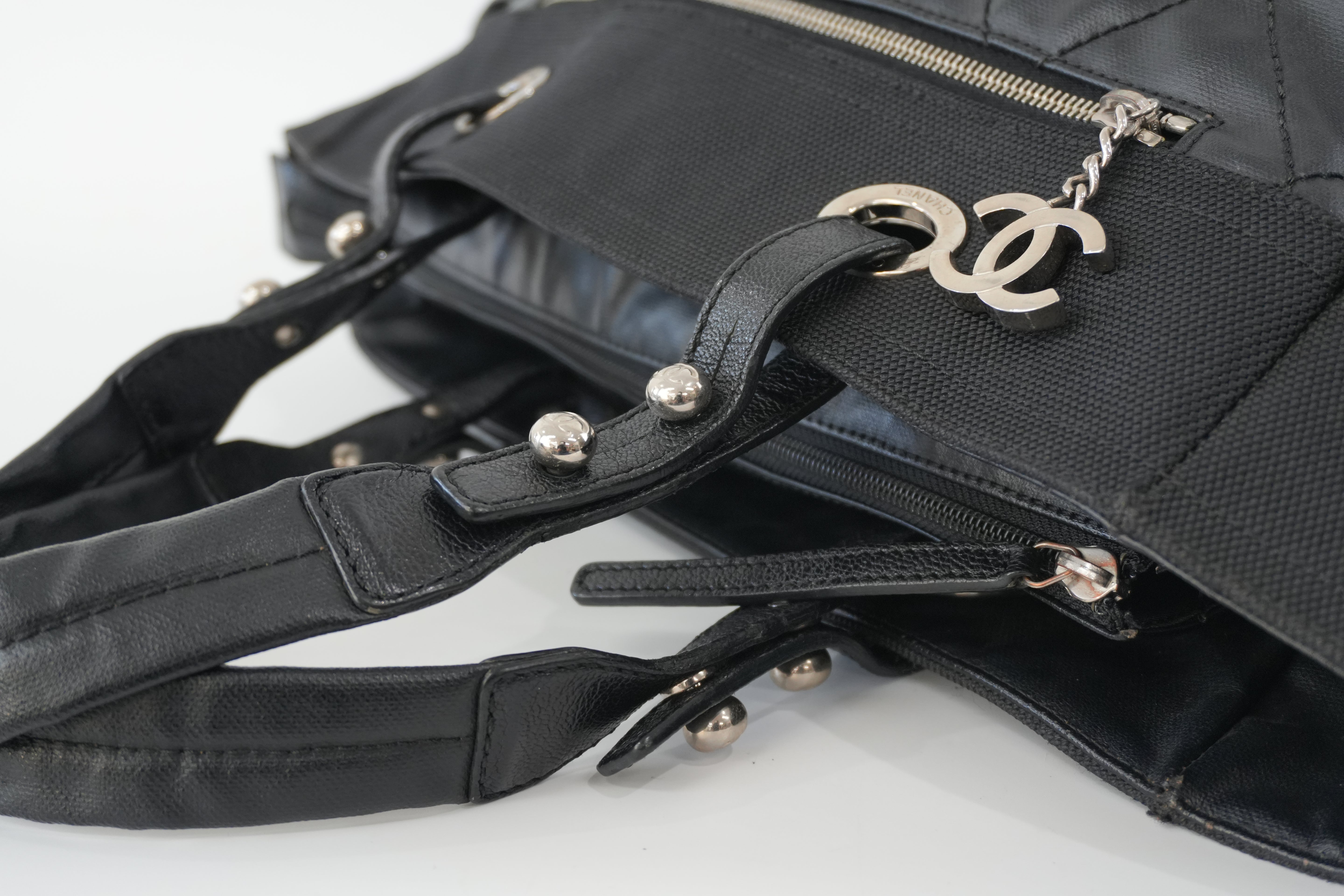 Chanel Paris Biatriz GM Tote Bag Black Used