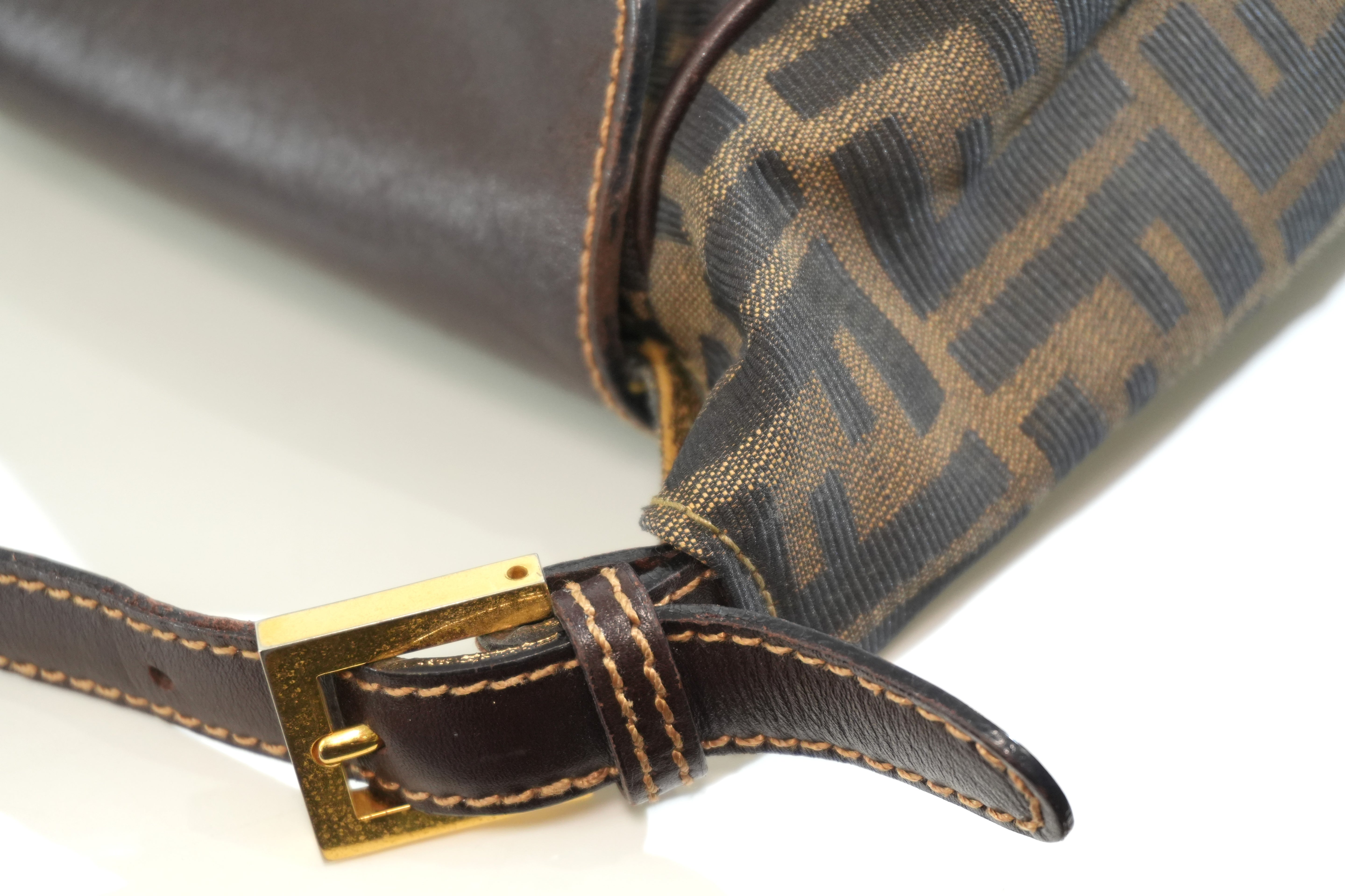 Pre-owned Fendi Zucca Handbag Brown