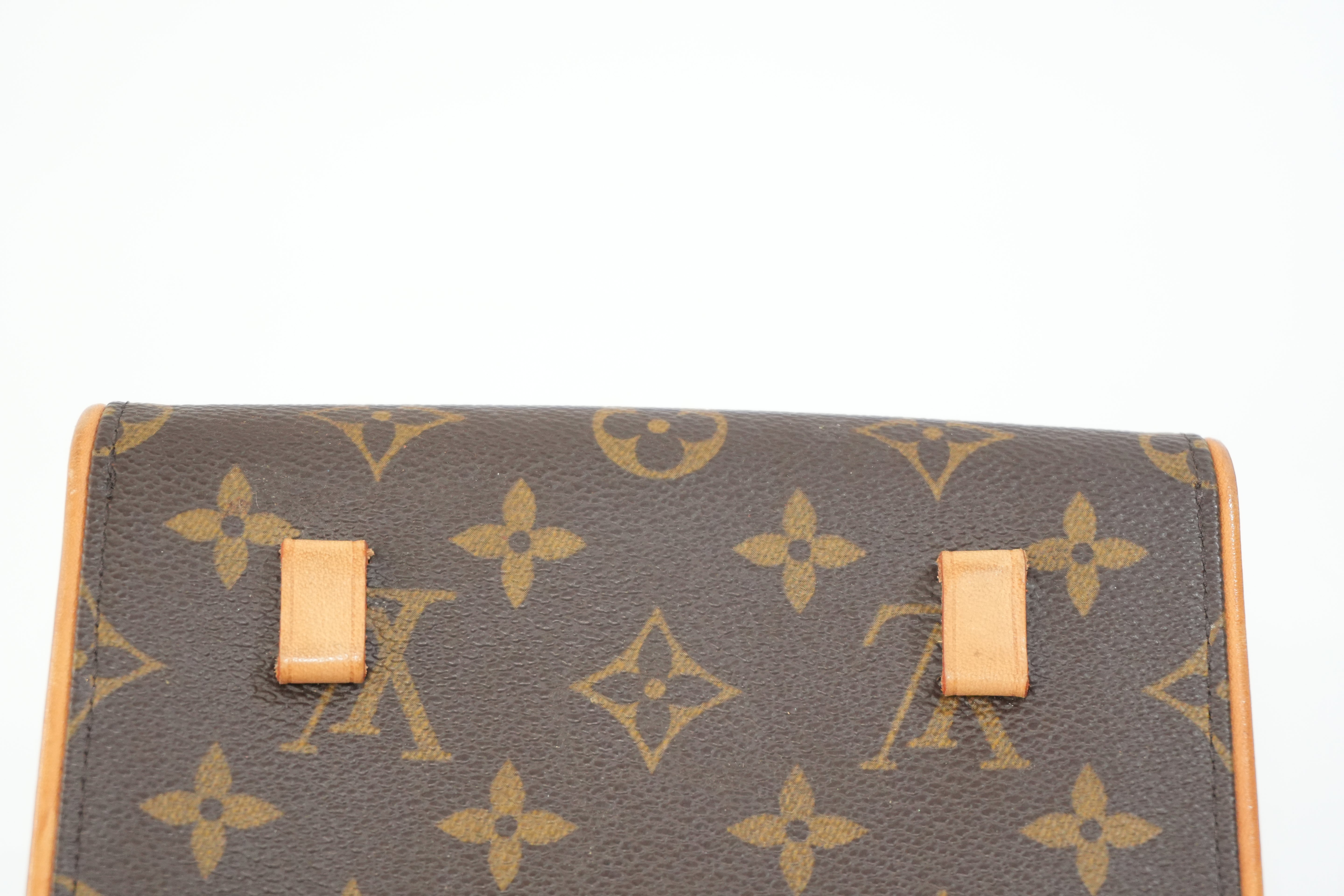 Pre-owned Louis Vuitton Monogram Arche Waist Bag (without belt)