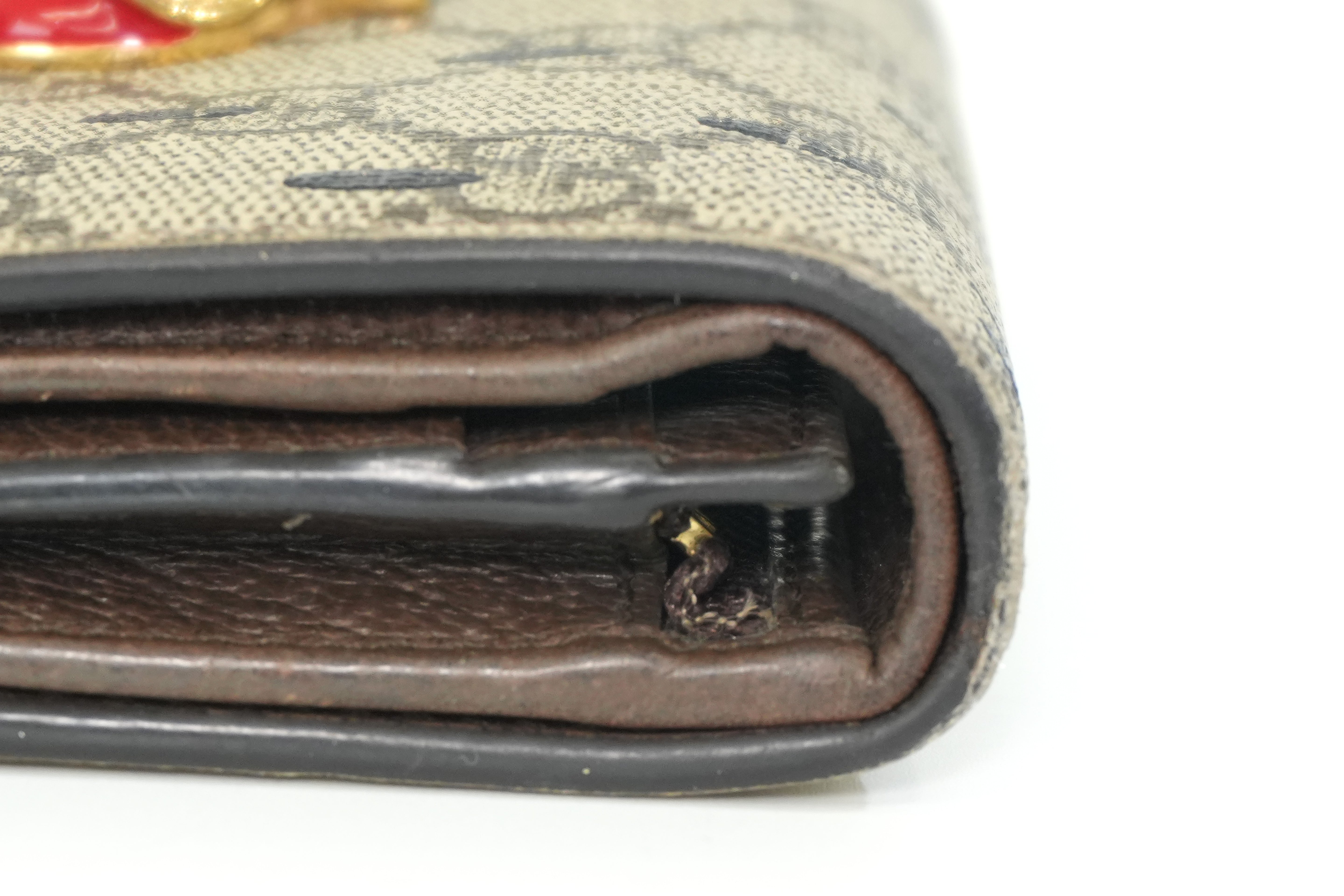 Pre-owned Gucci Compact Wallet Strawberry Wallet Brown