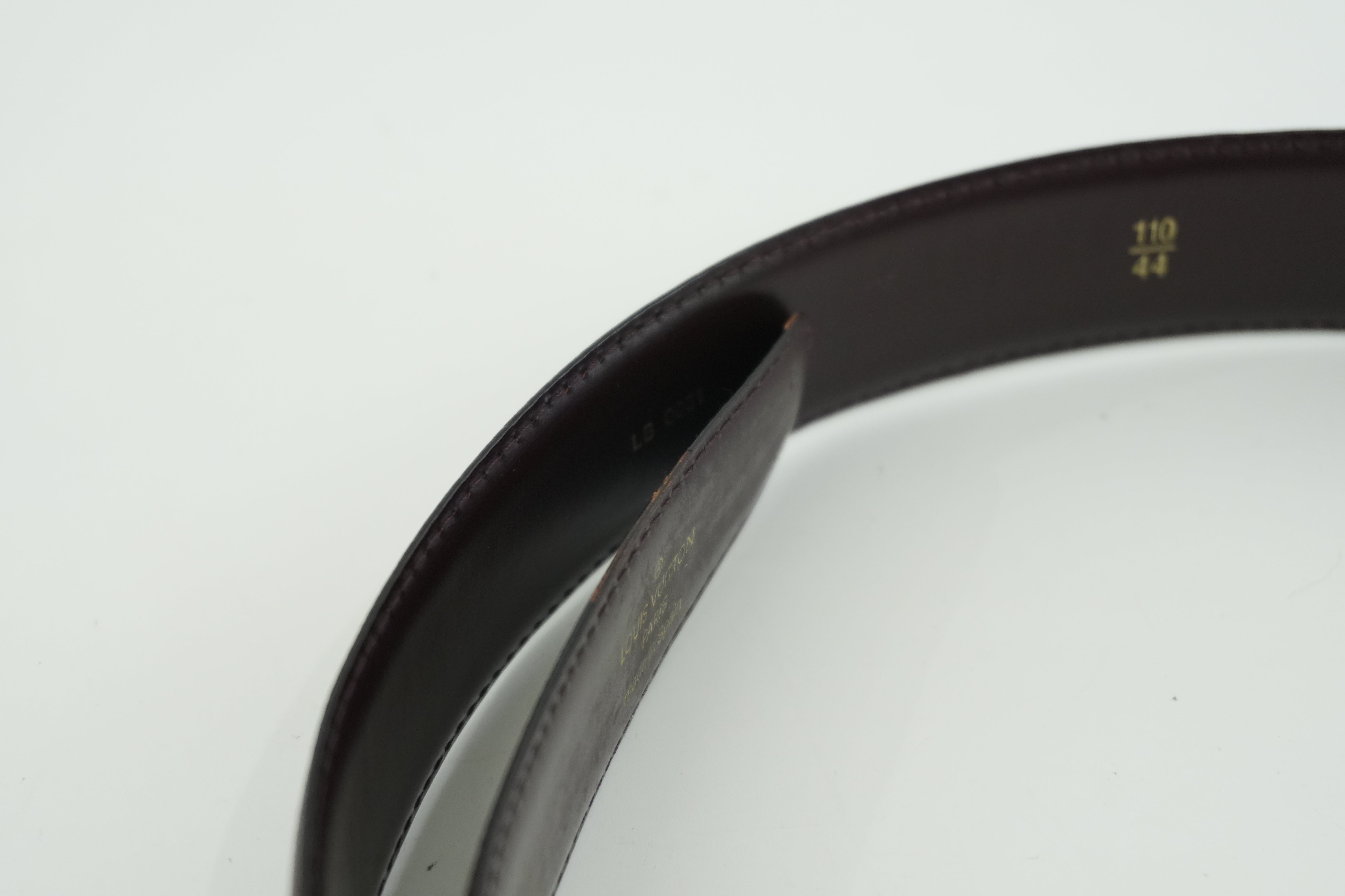 Pre-owned Louis Vuitton Leather Belt Size 110