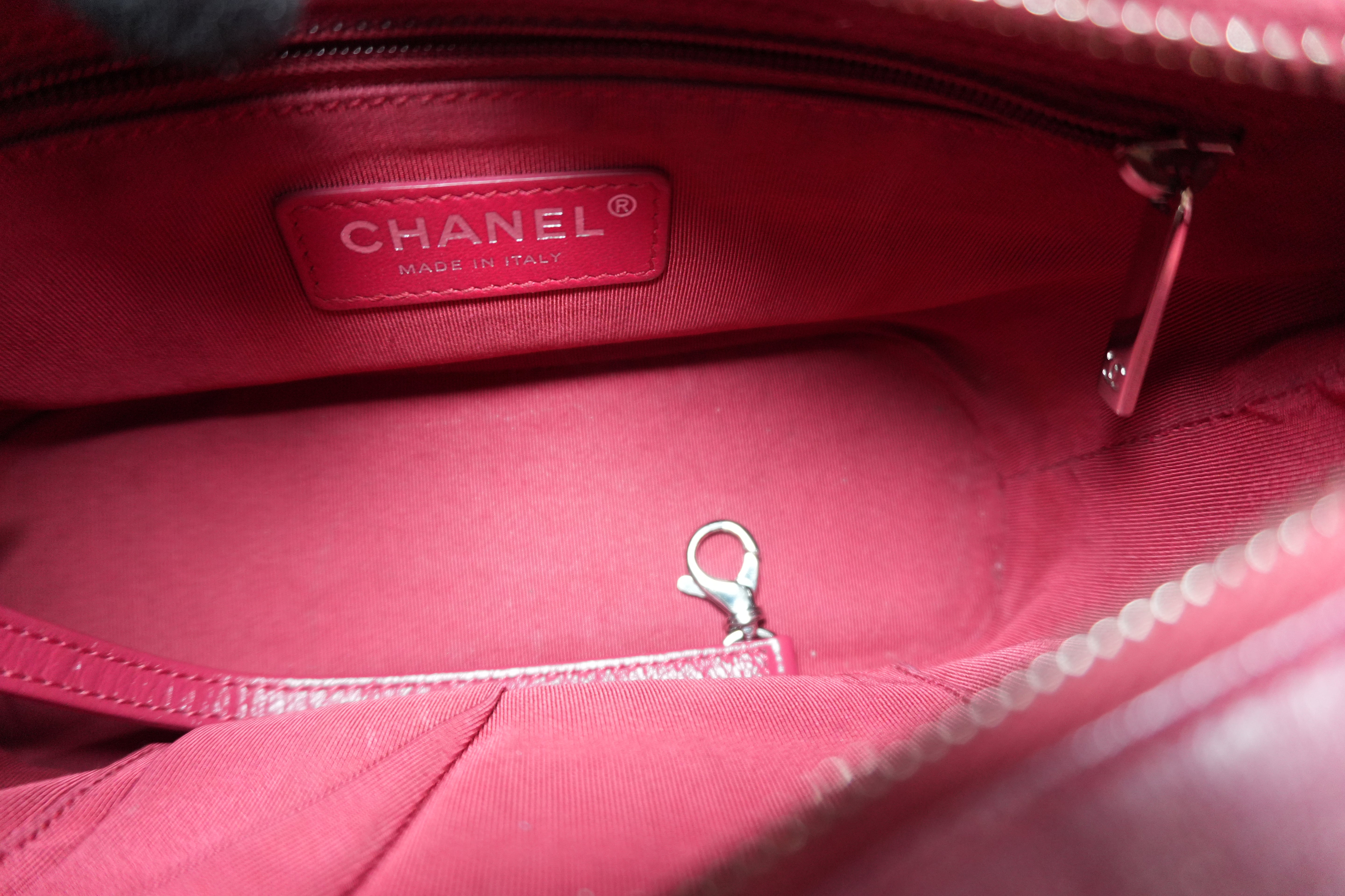 Pre-owned Chanel Gabrielle Hobo Chain Shoulder Bag Pink