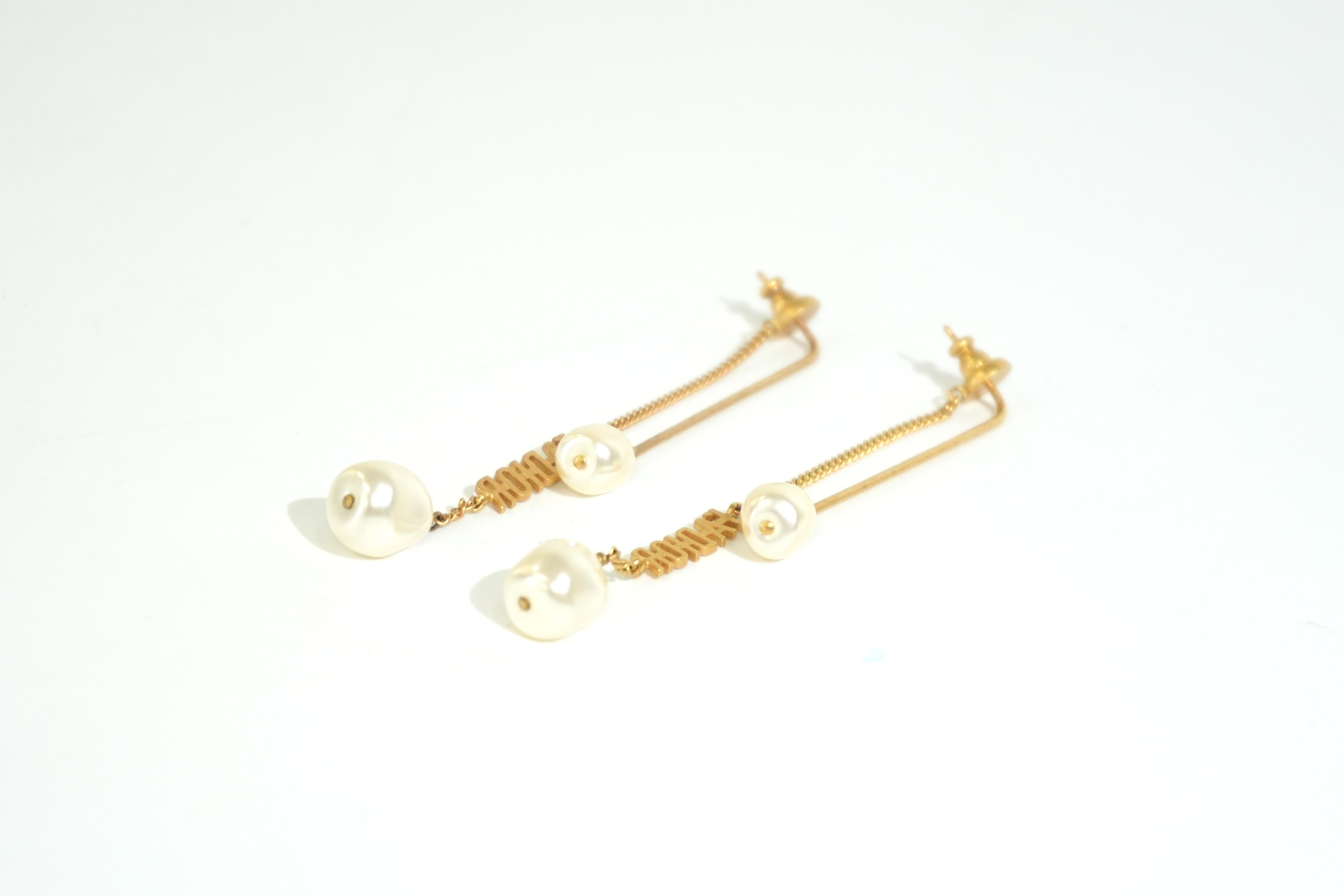 Pre-owned Dior Stainlesss Steel Immitation Pear Dangling Earrings