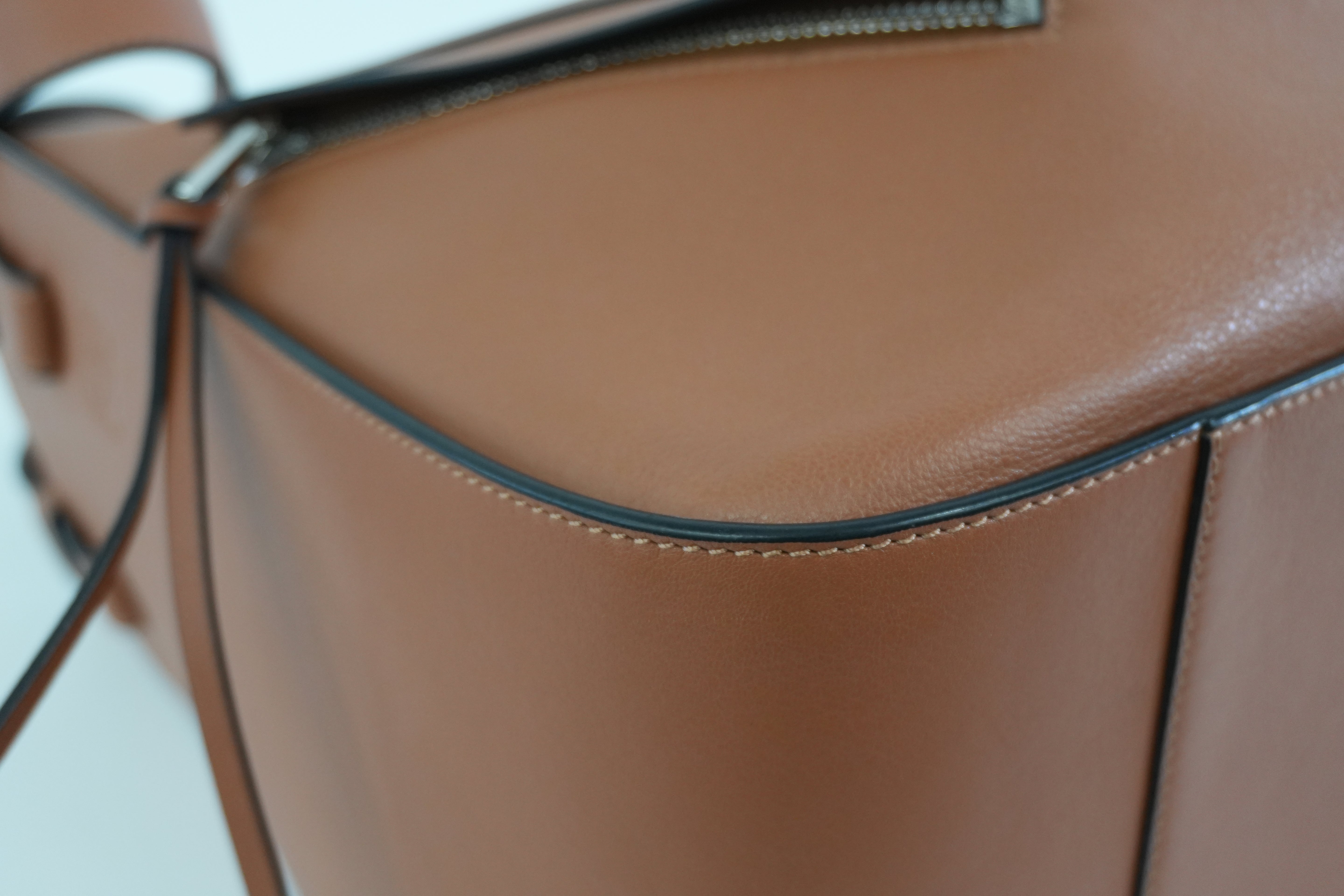 Pre-owned Loewe Hammock Shoulder Bag Brown