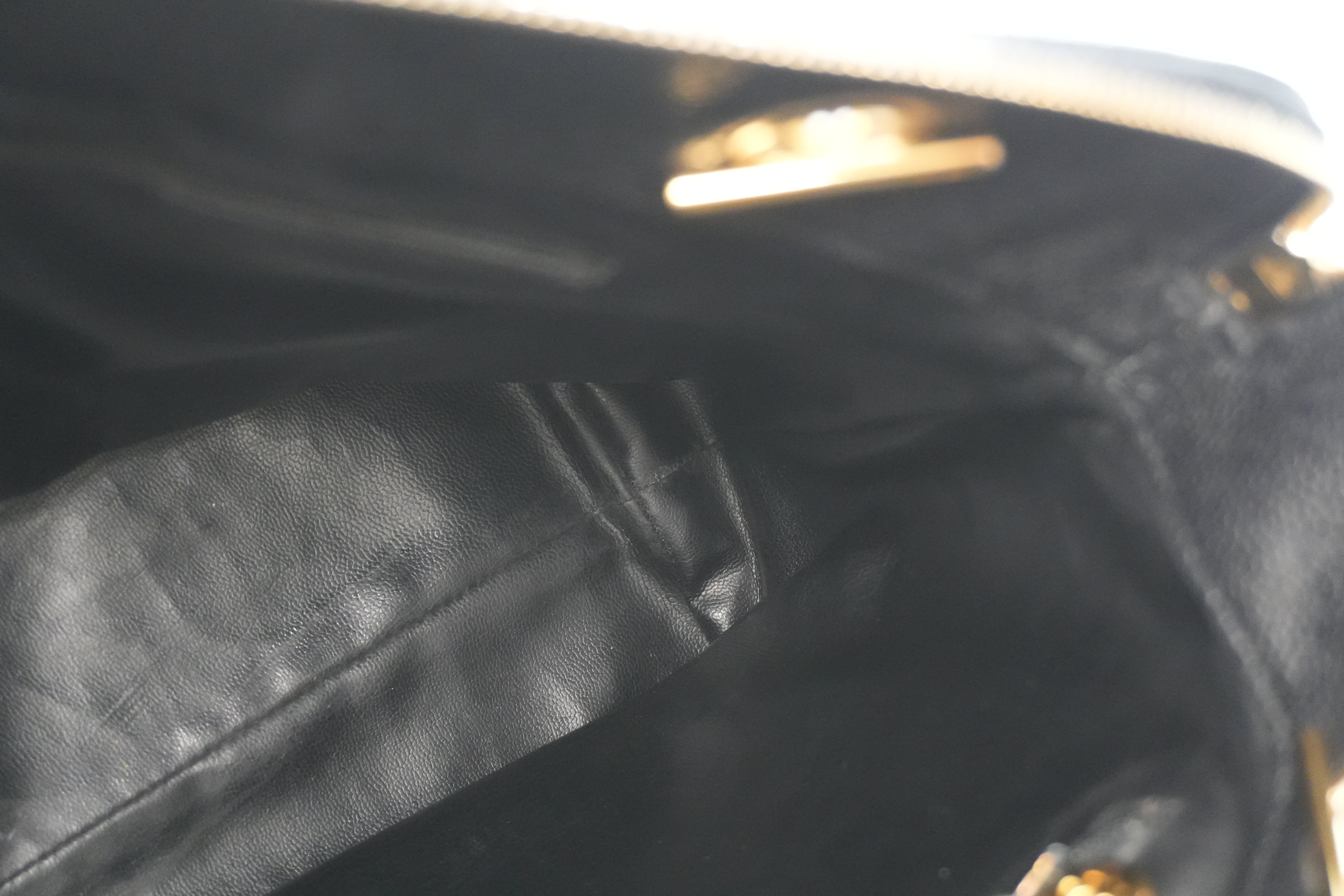 Pre-owned Chanel Caviar Skin Chain Tote Bag Black