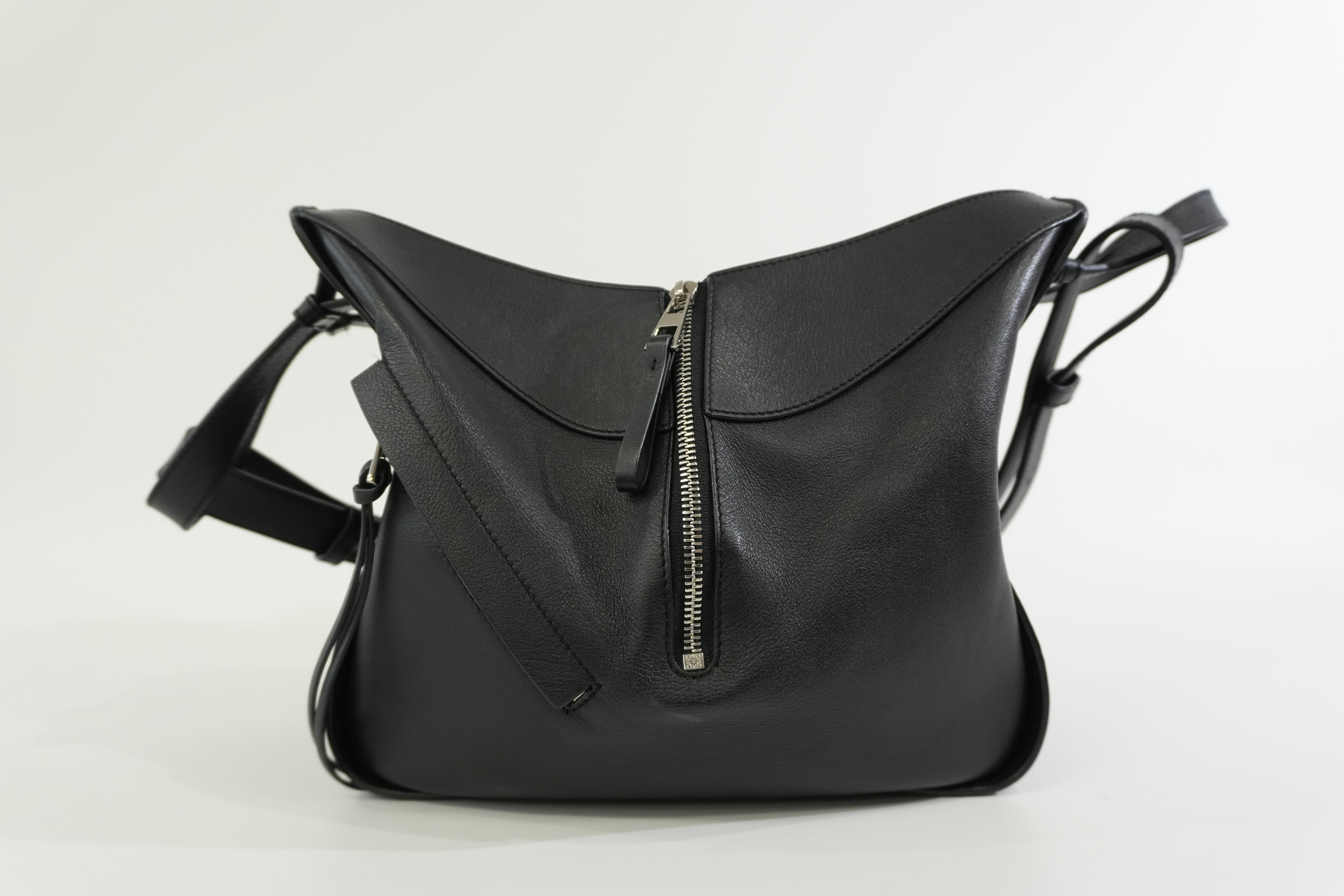 Pre-owned Loewe Hammock Shoulder Bag Black