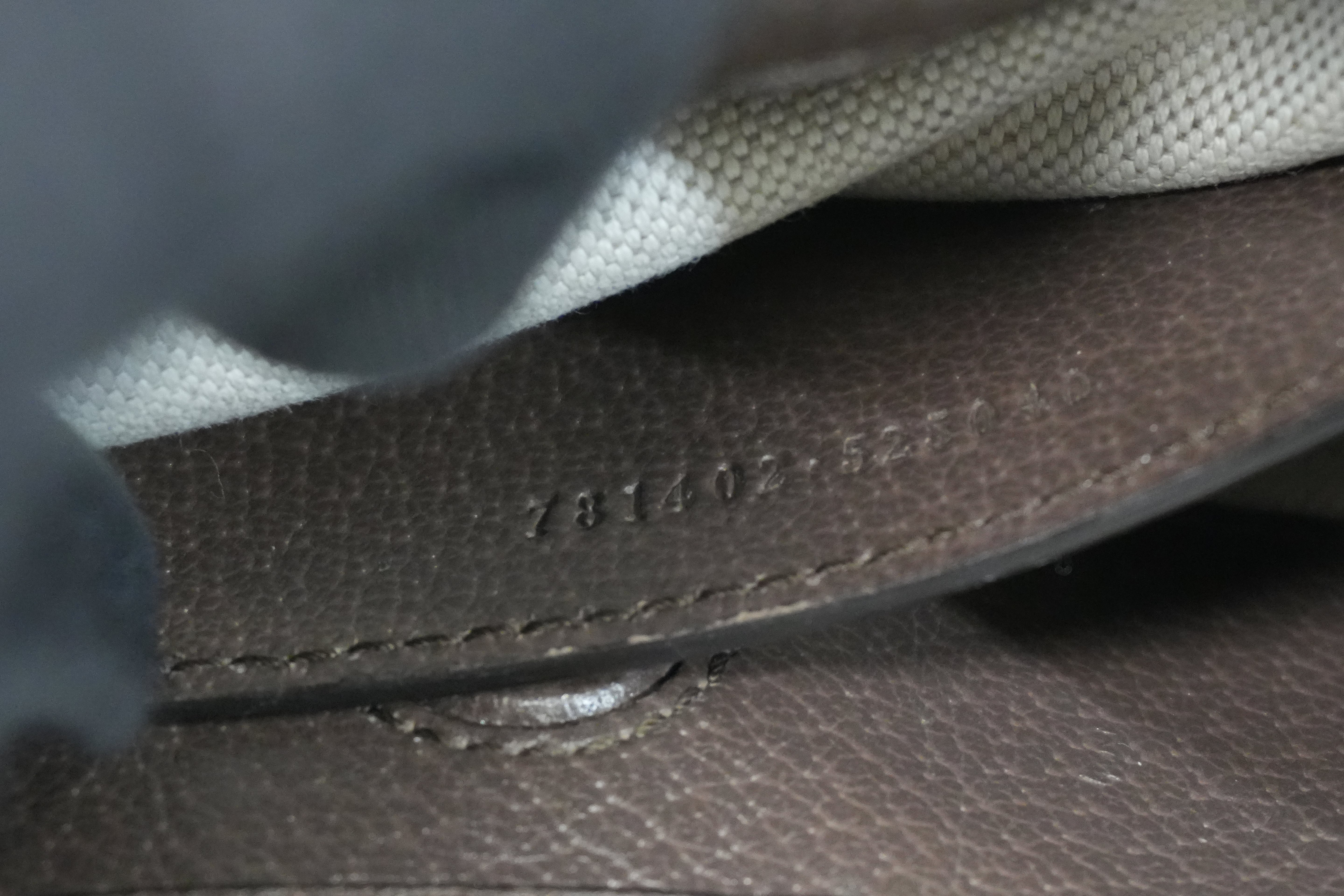 Pre-owned Gucci Ophidia Shoulder Bag Brown