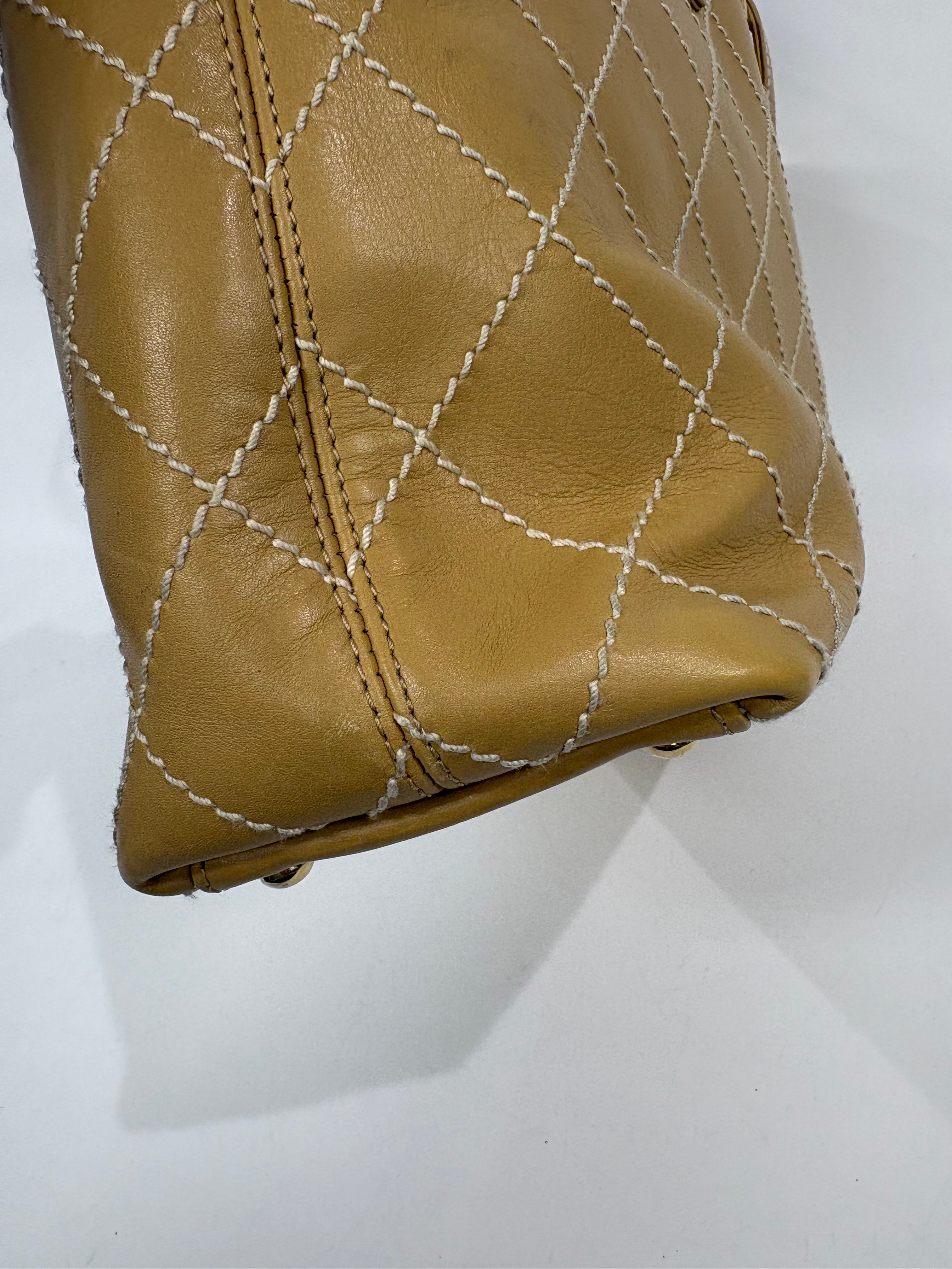 Pre-owned Chanel Wild Stitch Shoulder Bag Beige