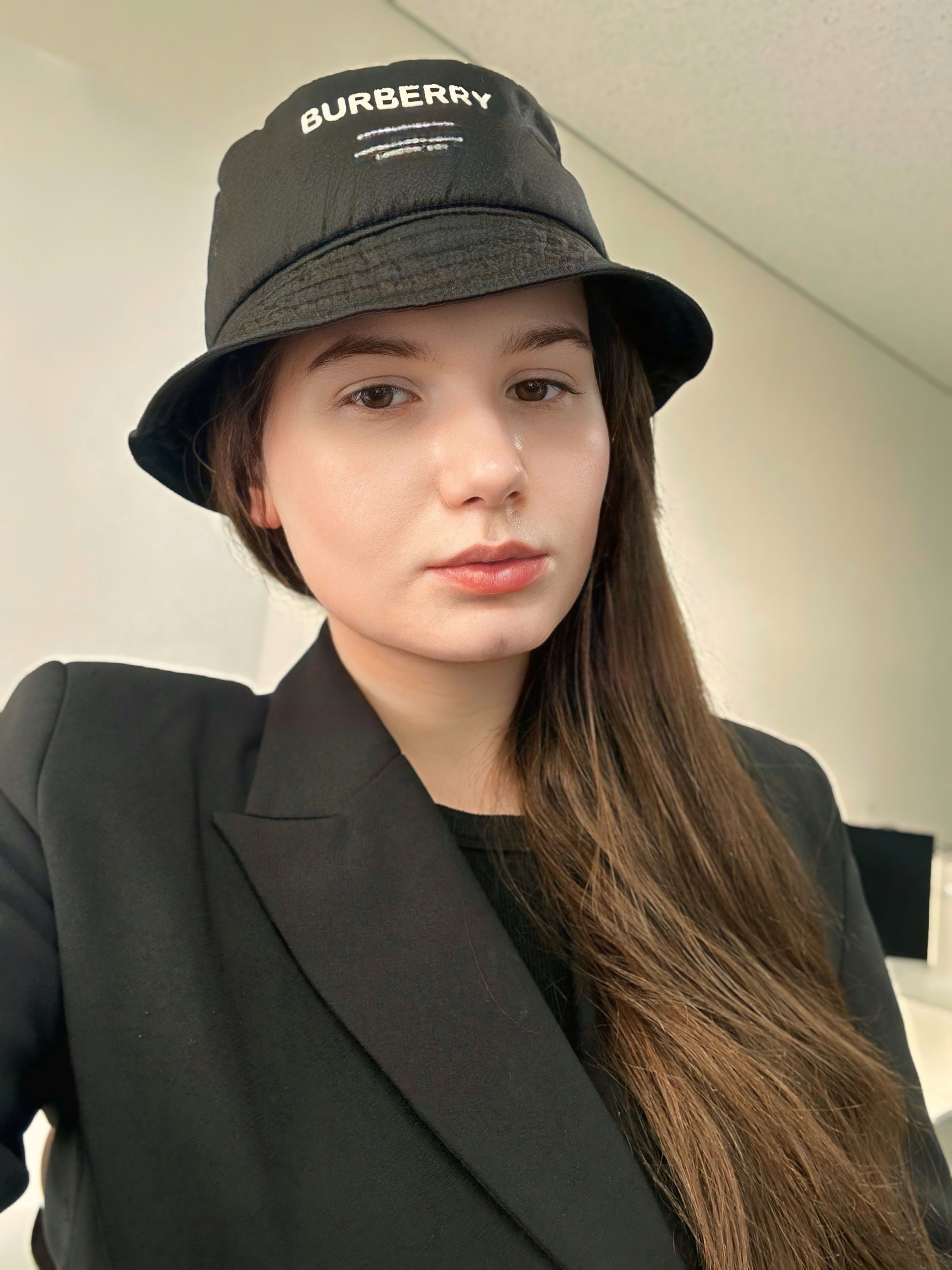 Pre-owned Burberry Bucket Hat Size L Black