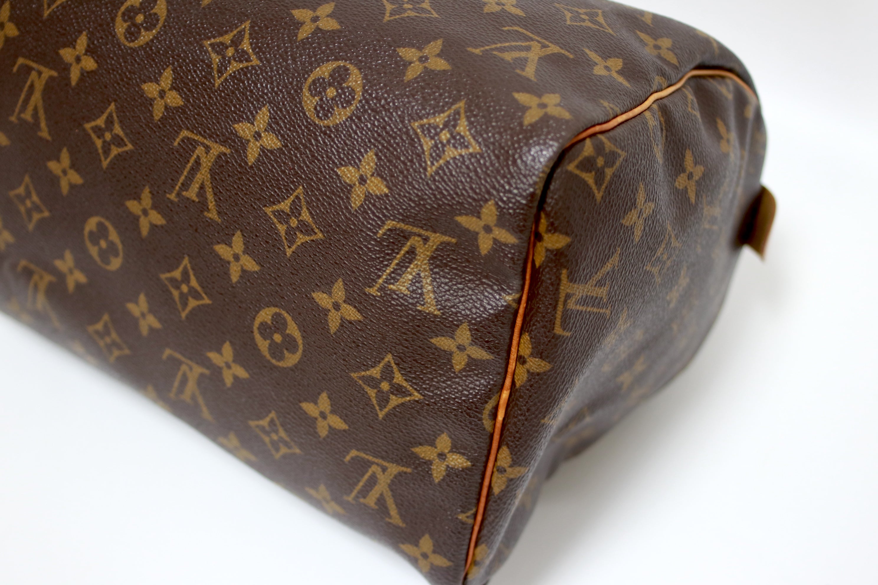 Louis Vuitton Speedy 30 Handbag Used
