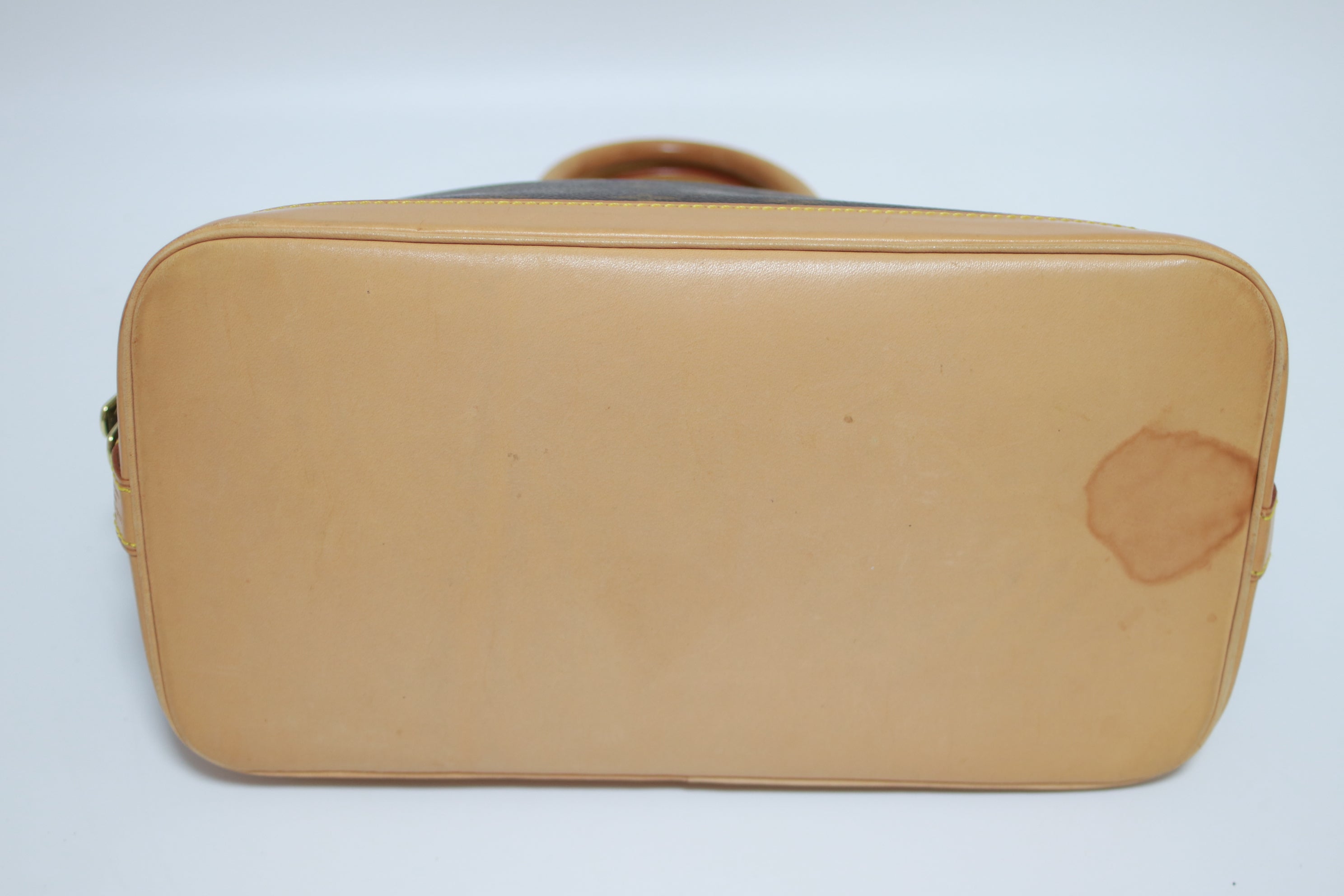 Louis Vuitton Alma PM Handbag Used