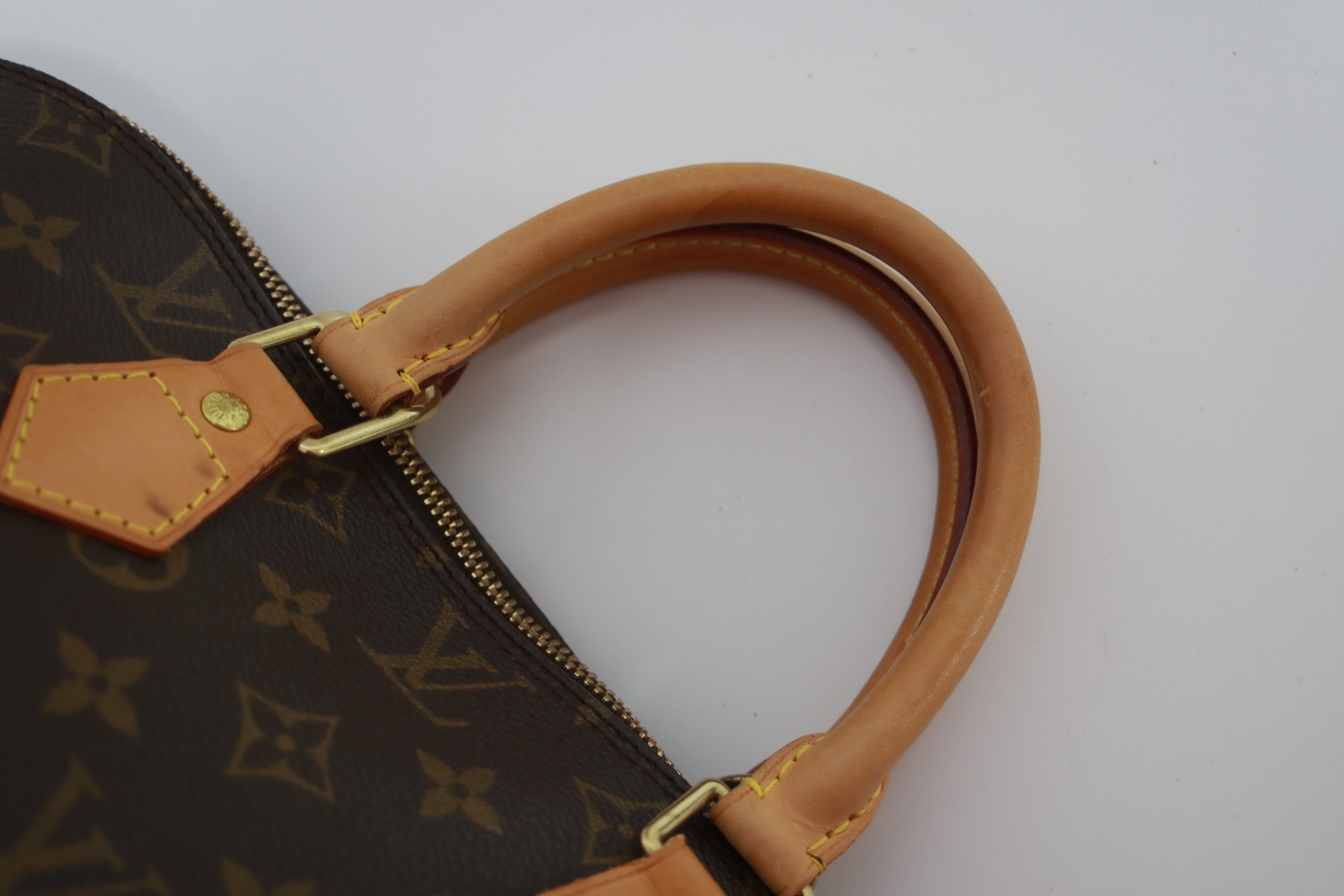 Louis Vuitton Alma PM Handbag Used