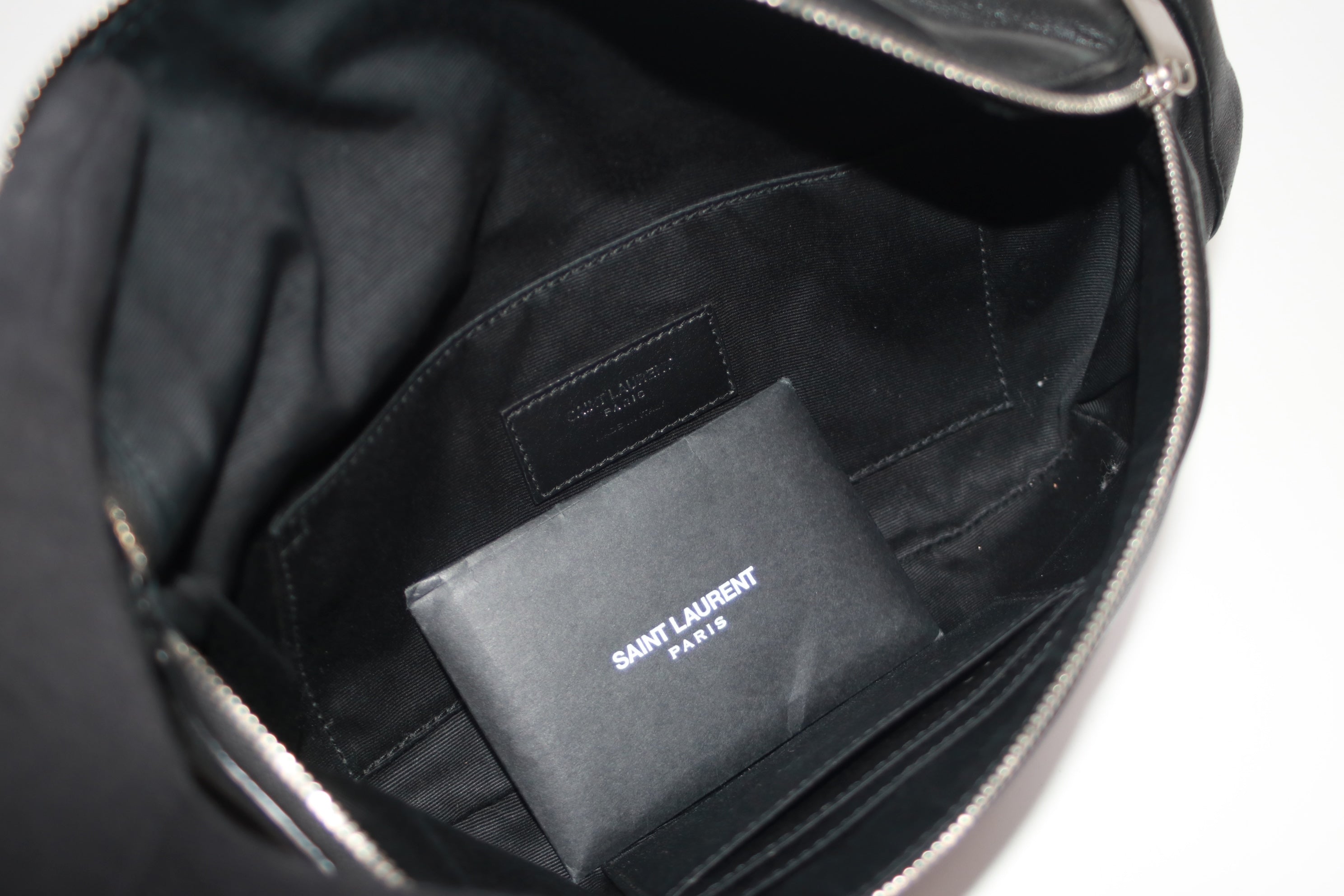 Yves Saint Laurent Classic Crossbody Belt Bag Used