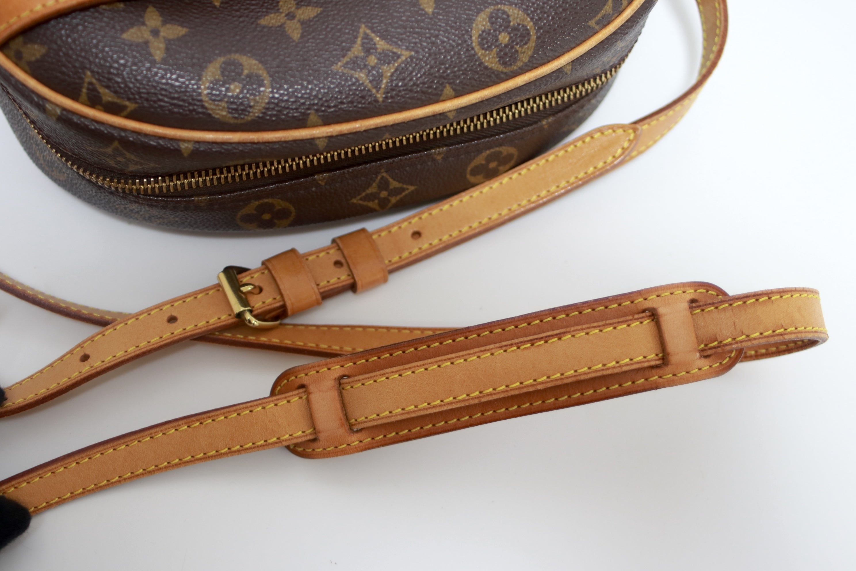 ルイヴィトン ブロワ ショルダーバッグ 中古