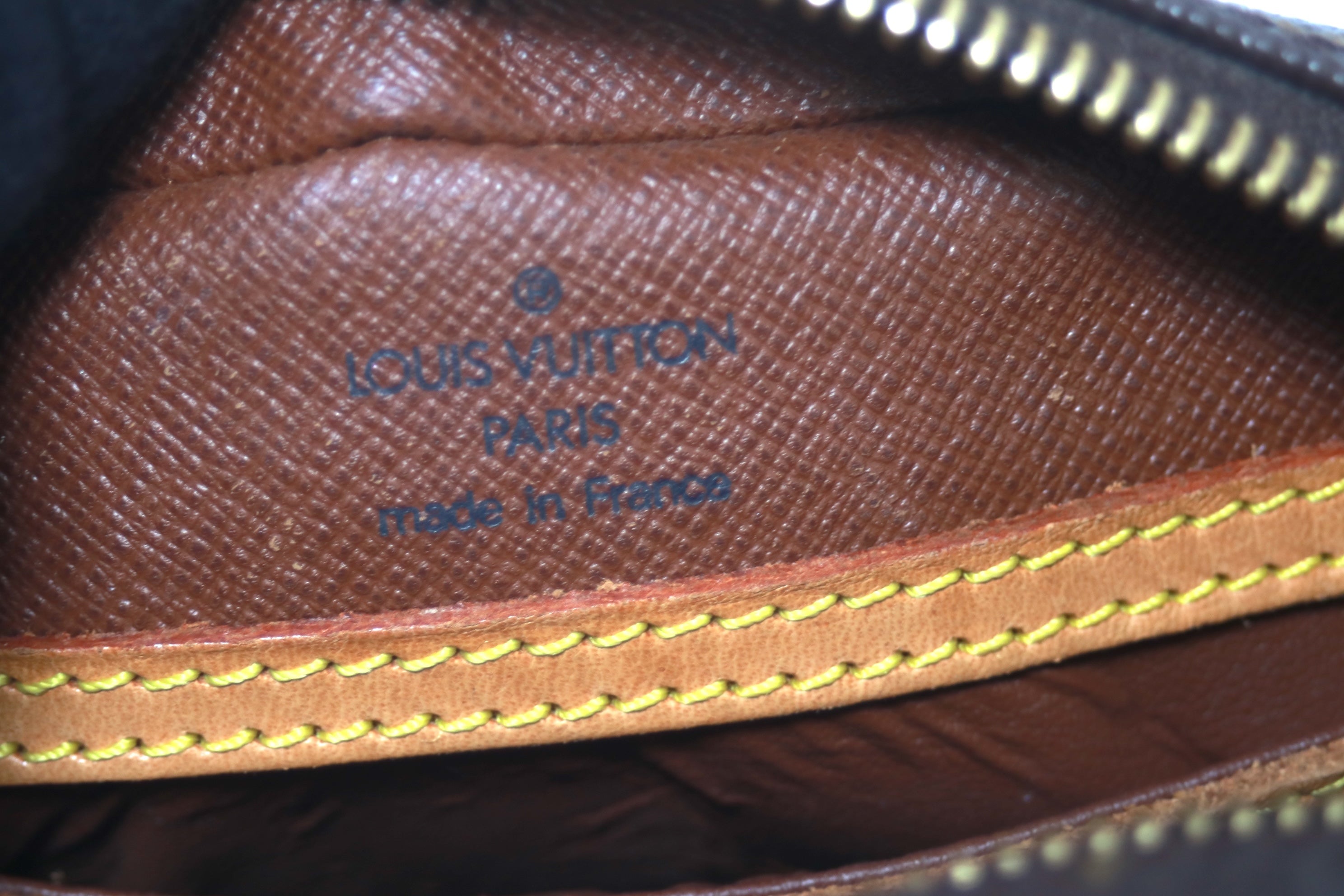 ルイヴィトン ブロワ ショルダーバッグ 中古