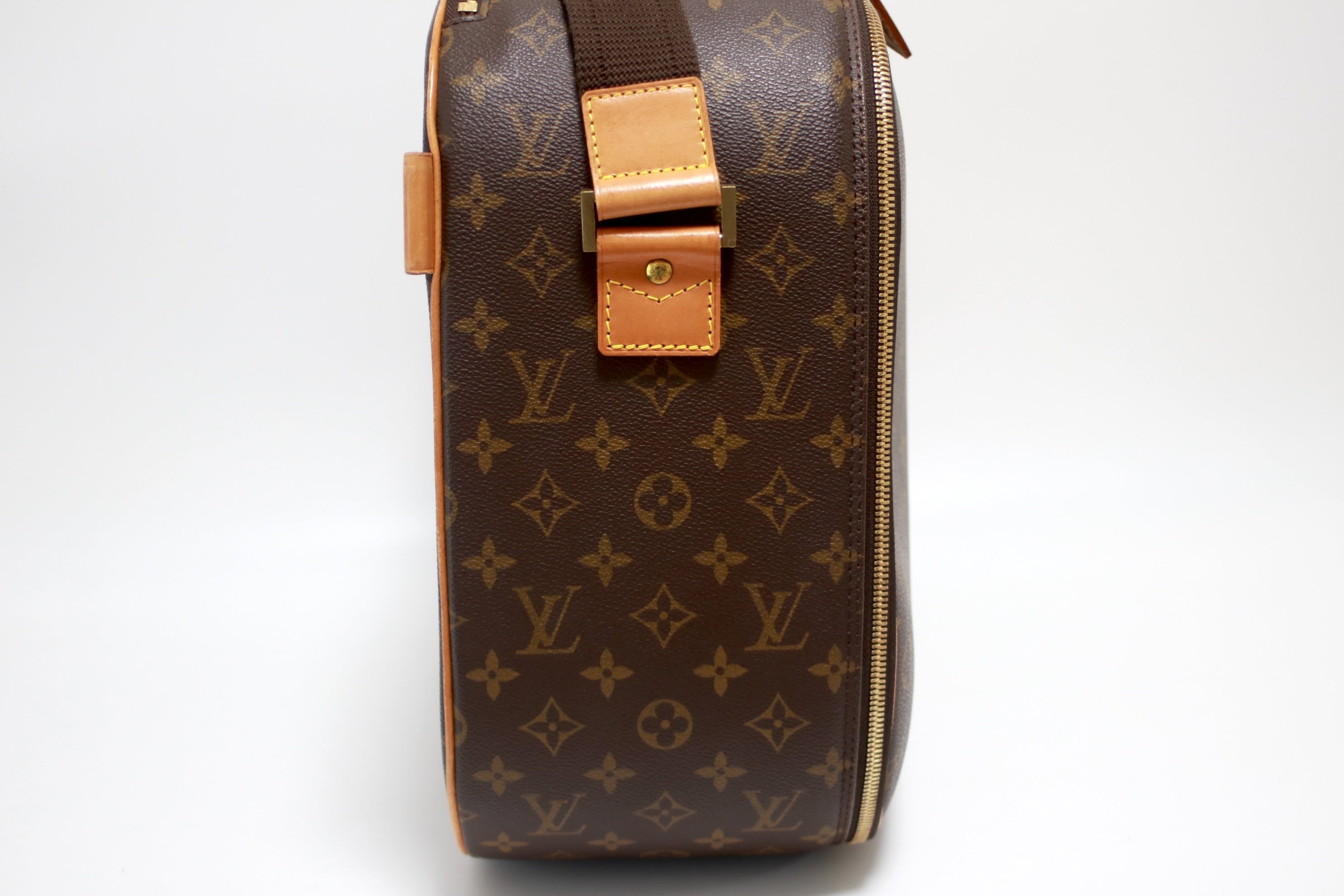 Louis Vuitton Packall PM Travel Bag Used