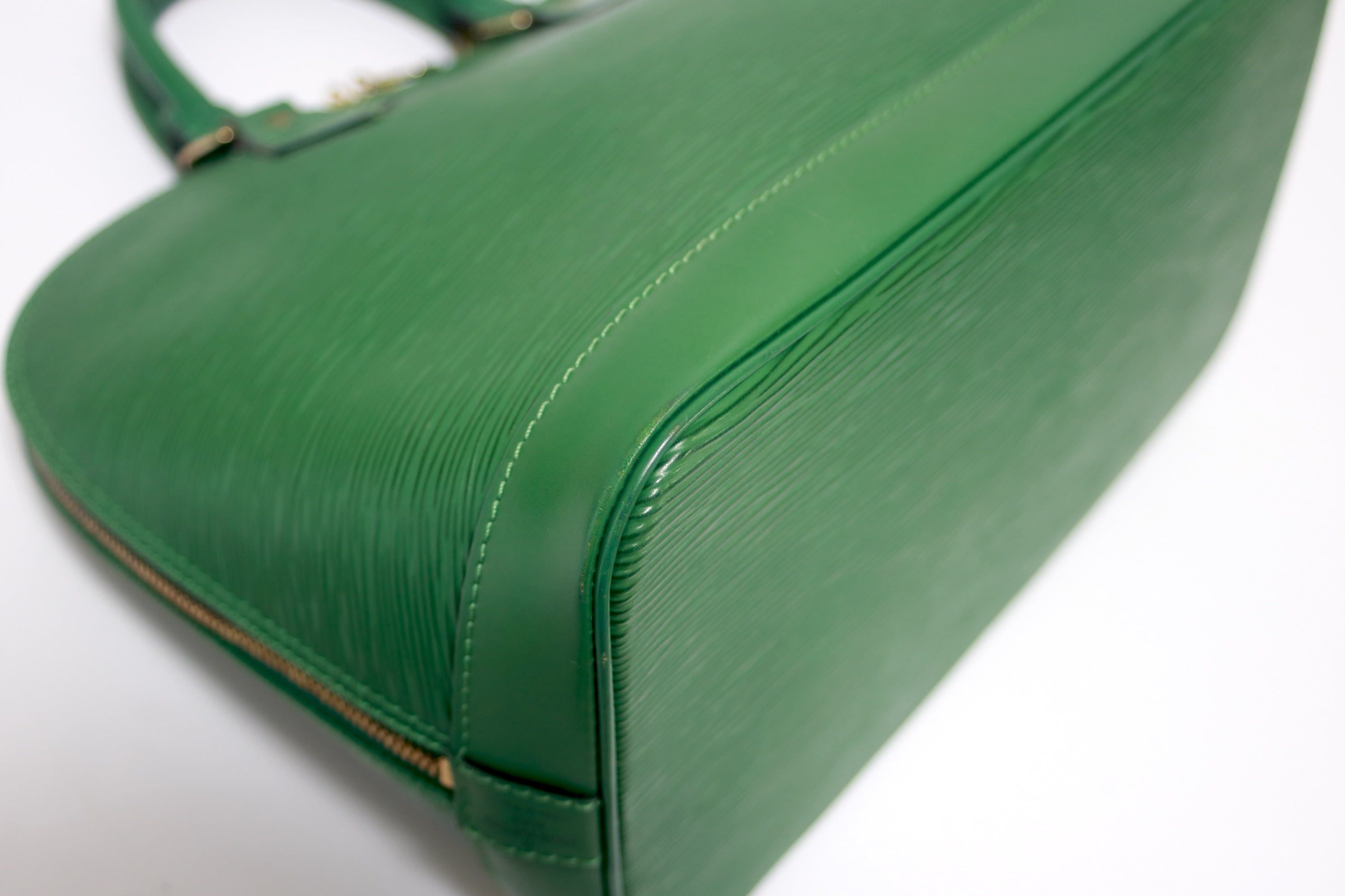 ルイヴィトン アルマ PM エピ グリーン 中古