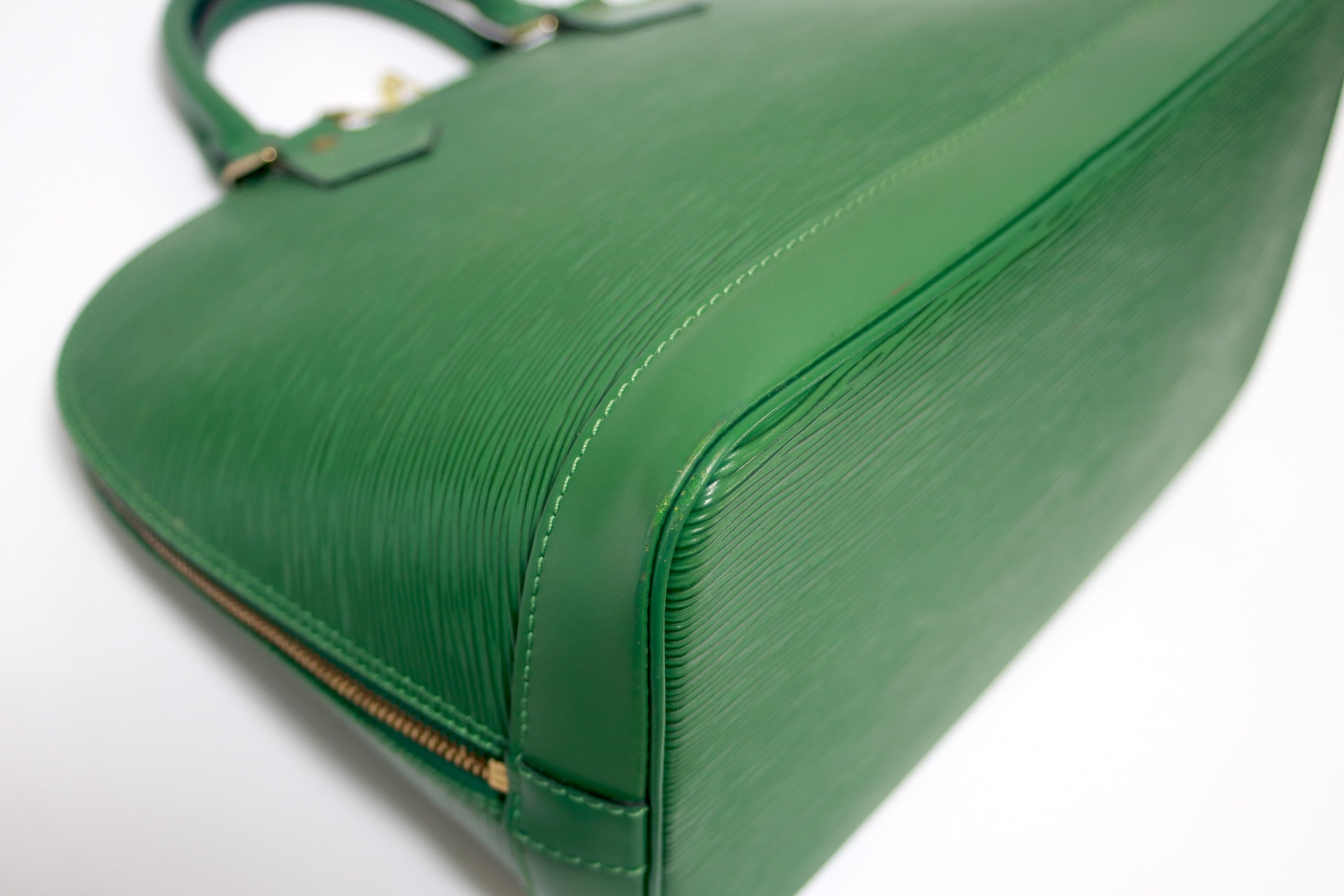 ルイヴィトン アルマ PM エピ グリーン 中古