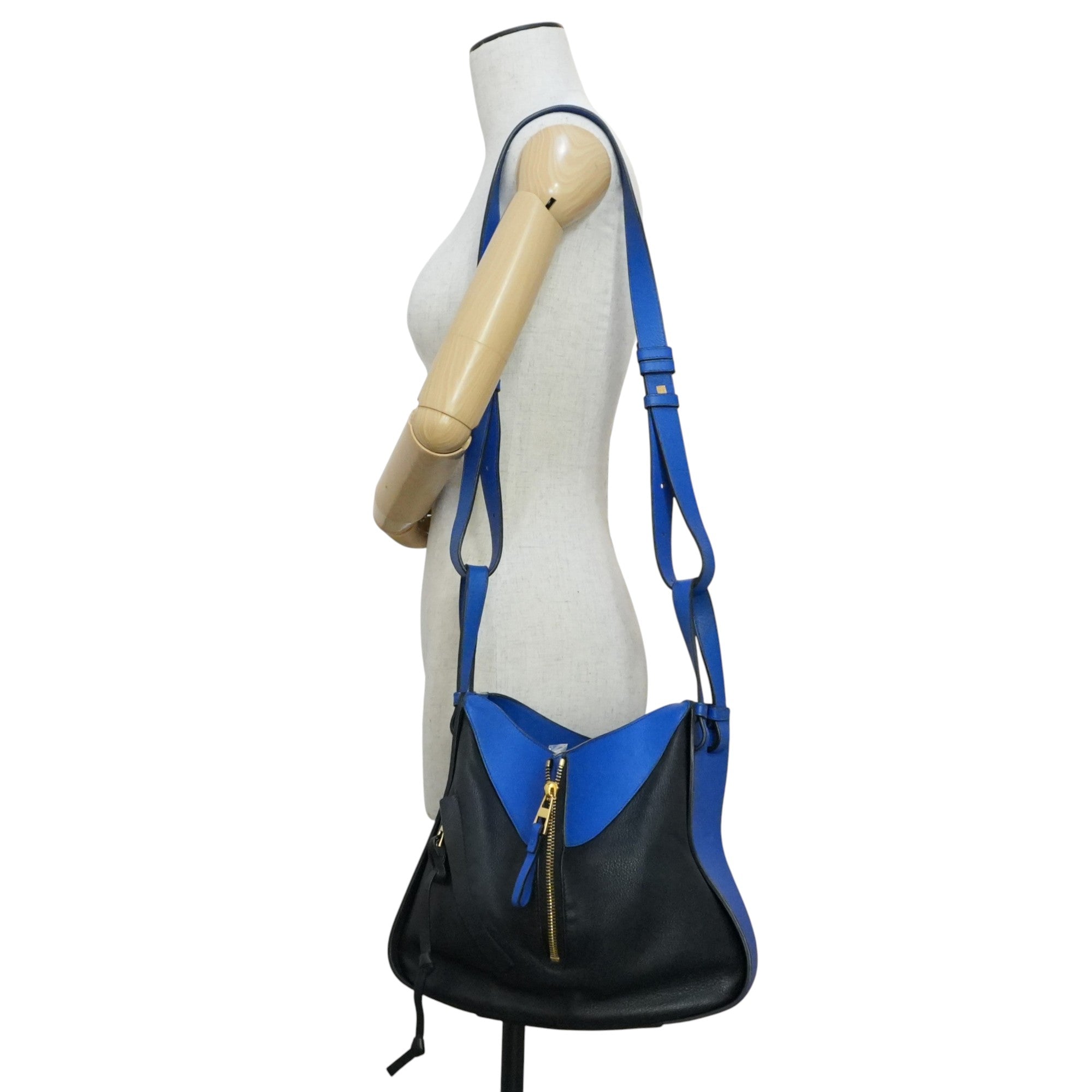 Pre-owned Loewe Hammock Shoulder Bag Blue and Black