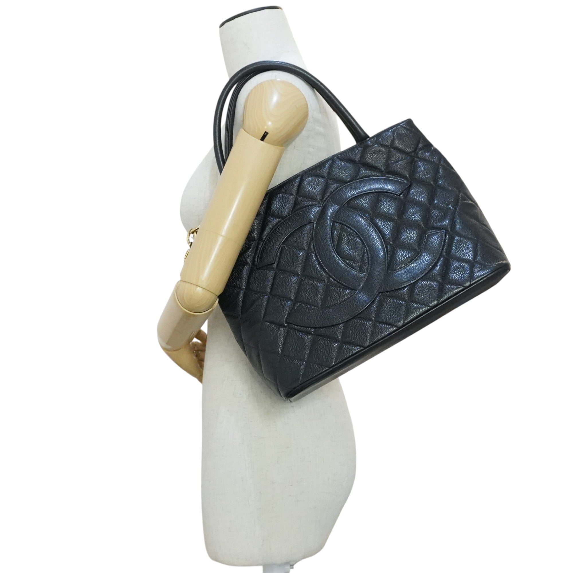 Pre-owned Chanel Medallion Tote Bag Black Gold Hardware