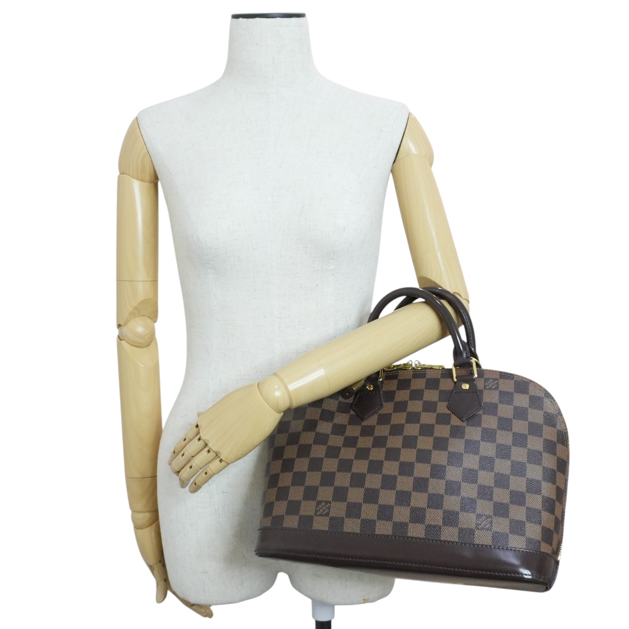 Pre-owned Louis Vuitton Damier Ebene Alma Handbag