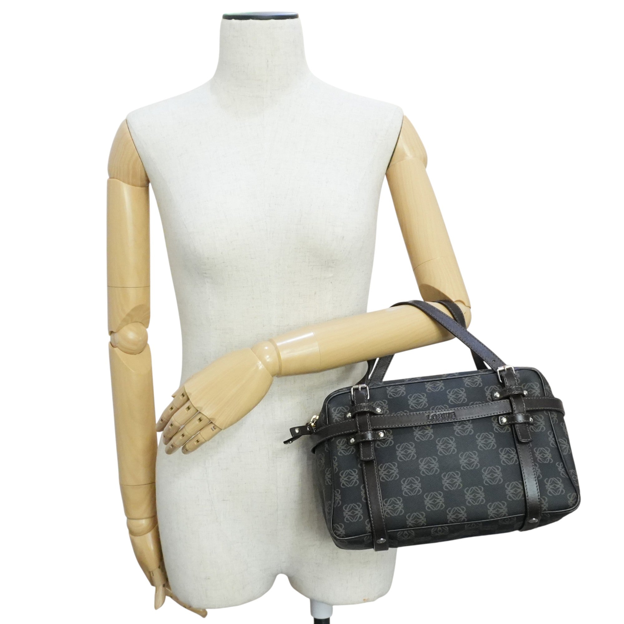 Pre-owned Loewe Analog Handbag with Pouch Black and Brown